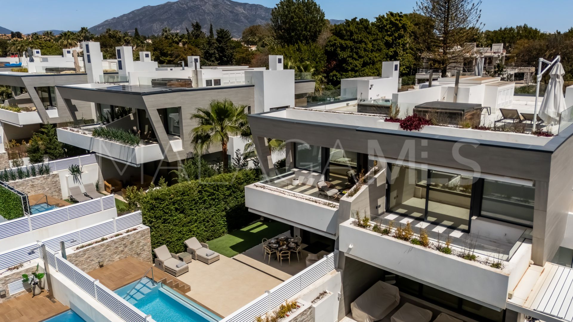 Maison jumelée for sale in Marbella - Puerto Banus