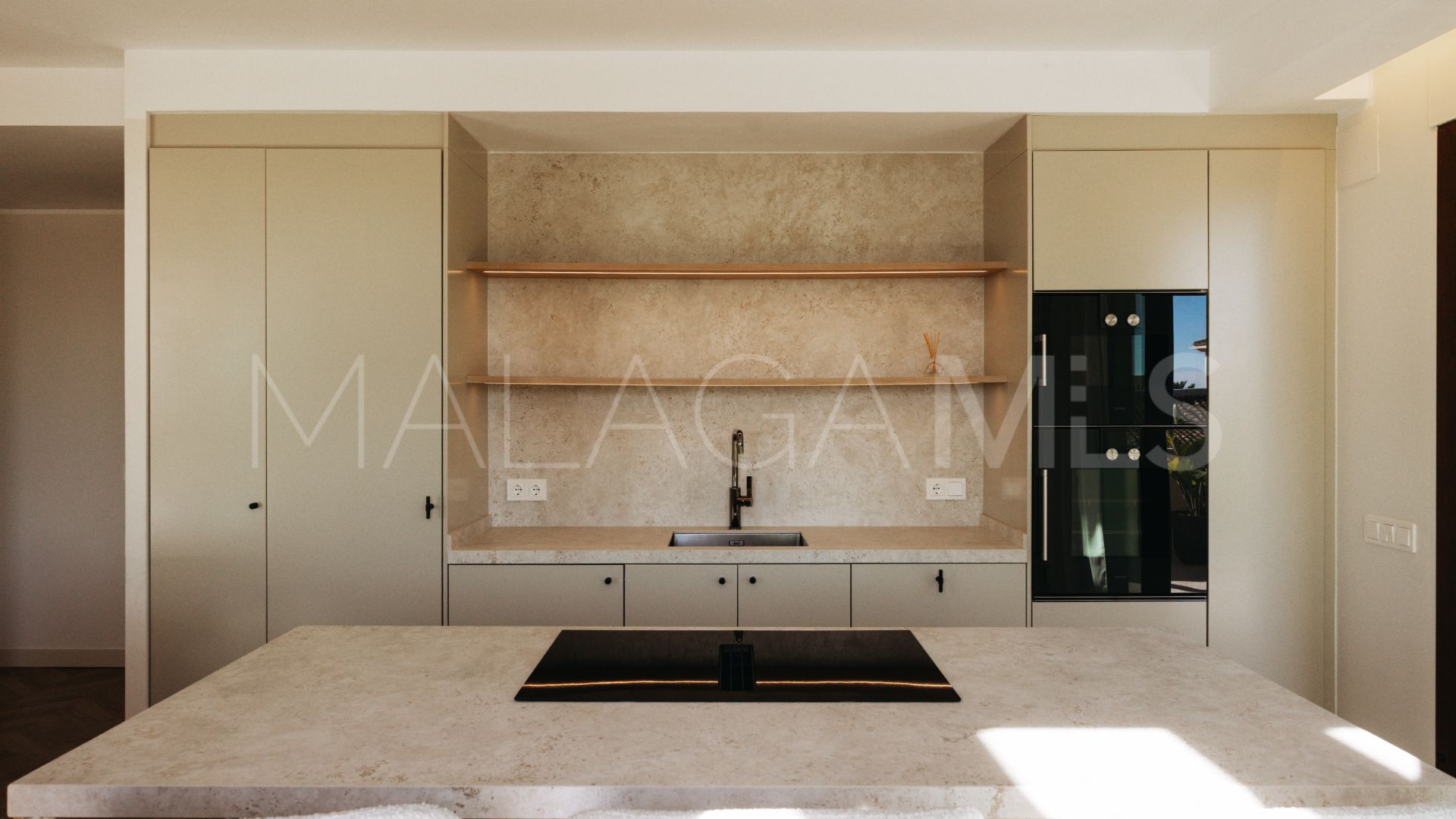 Tvåvånings takvåning for sale in Medina de Banús