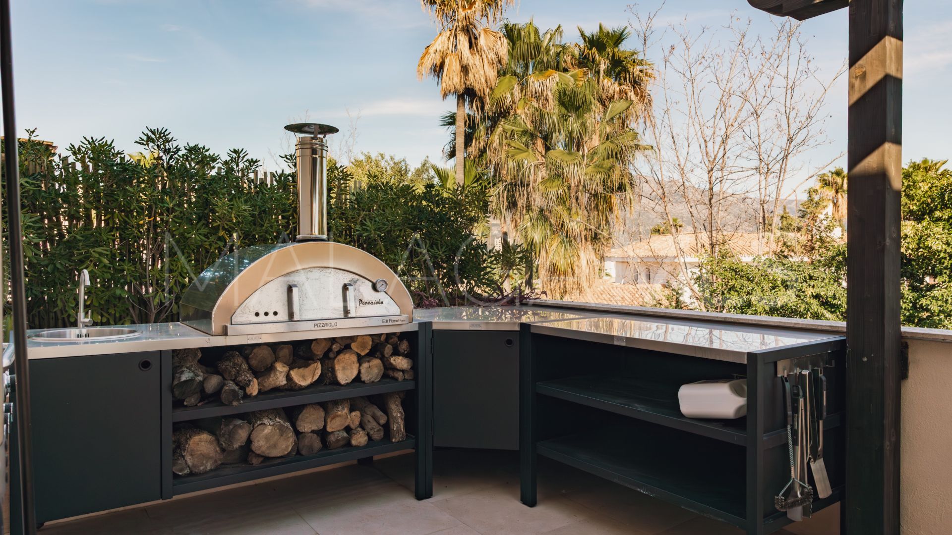 Tvåvånings takvåning for sale in Medina de Banús