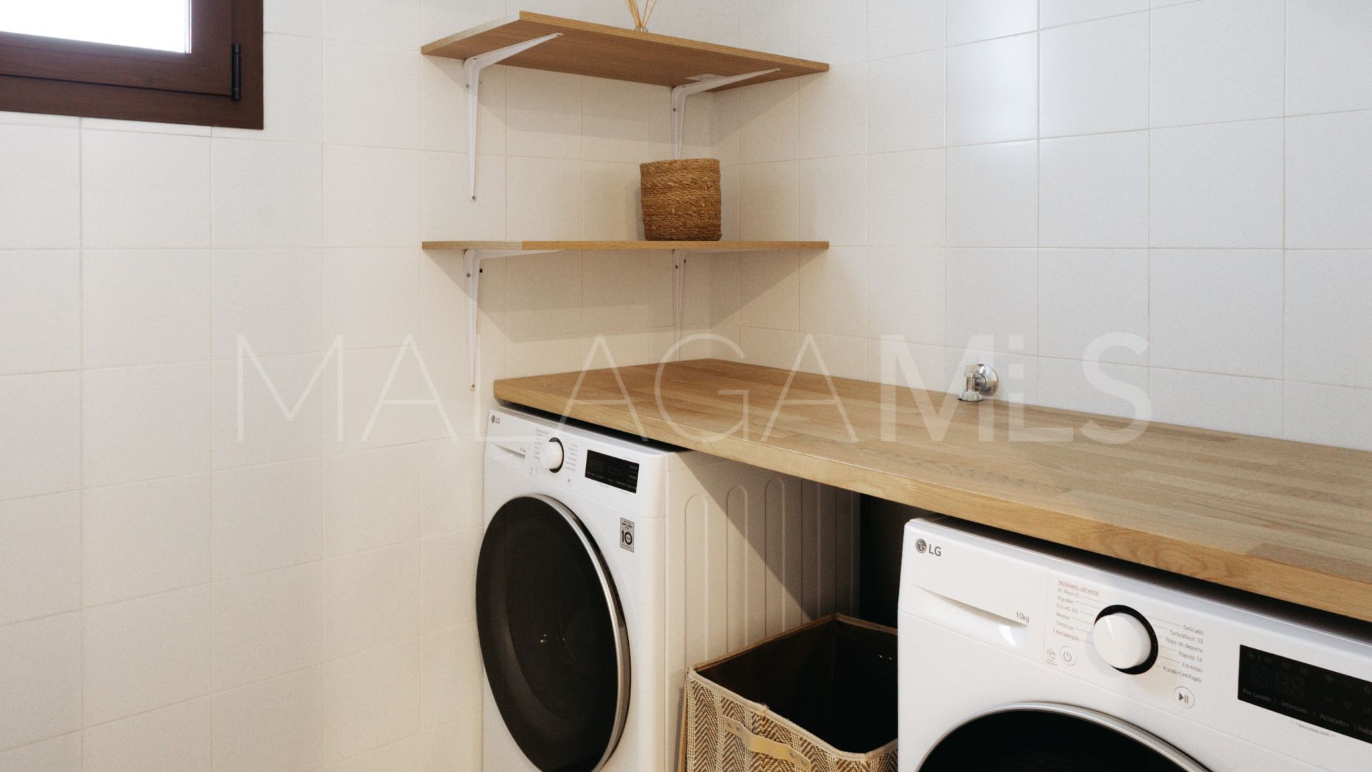 Tvåvånings takvåning for sale in Medina de Banús