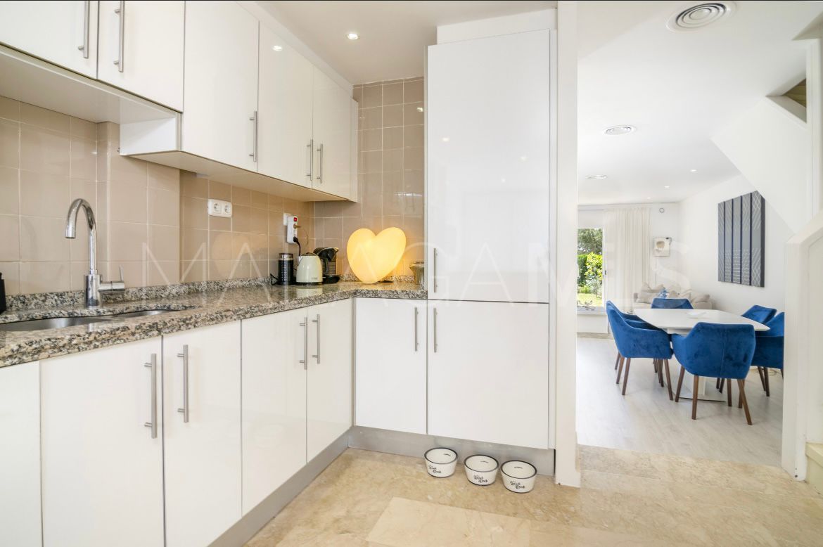 Adosado for sale in Peñablanca de 3 bedrooms