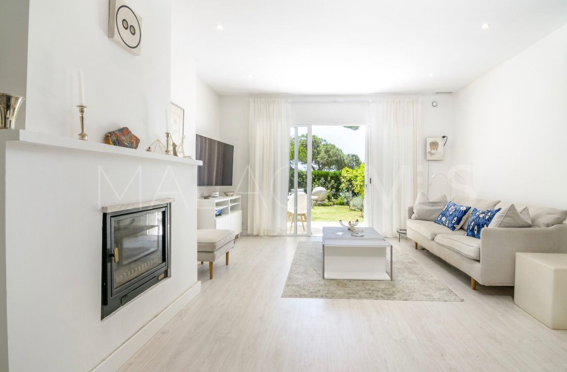 Adosado for sale in Peñablanca de 3 bedrooms