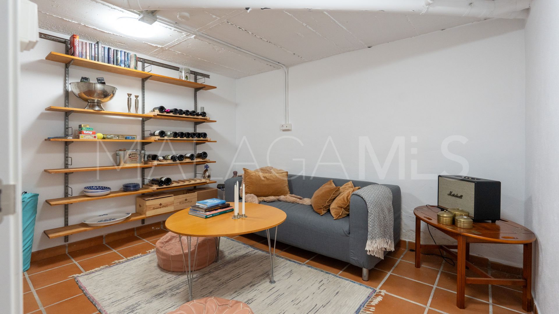 Buy Condes de Iza 4 bedrooms town house