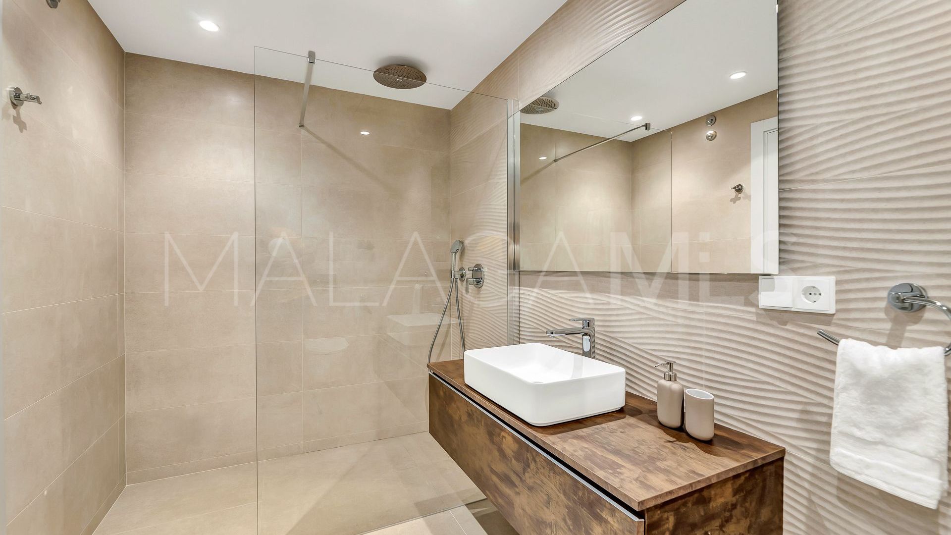 Appartement rez de chaussée for sale in Magna Marbella