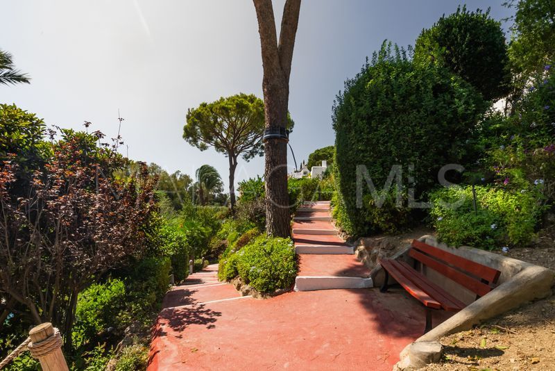 Buy apartamento in Benahavis de 3 bedrooms