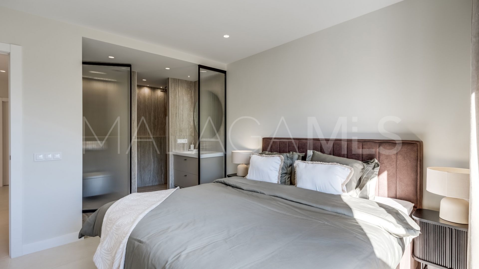 Buy apartamento in Benahavis de 3 bedrooms