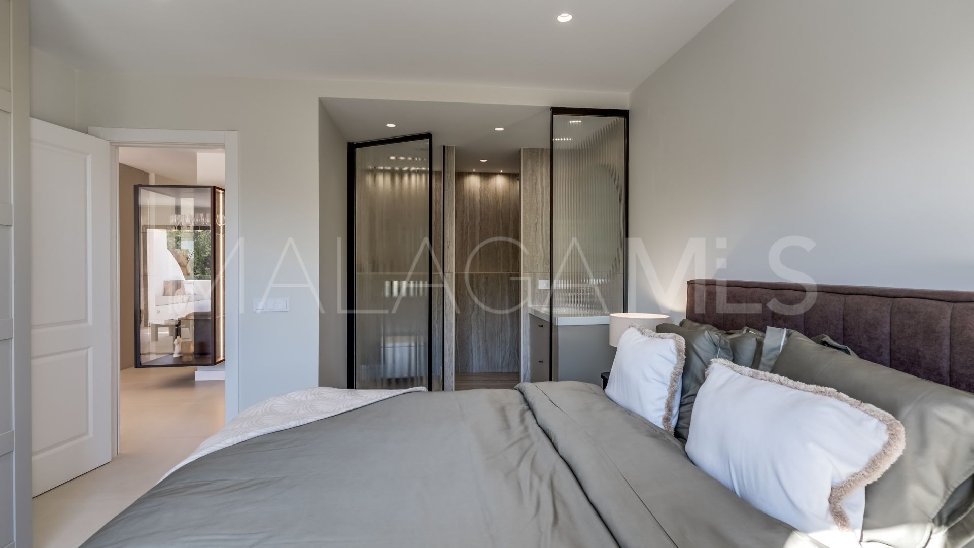 Buy apartamento in Benahavis de 3 bedrooms