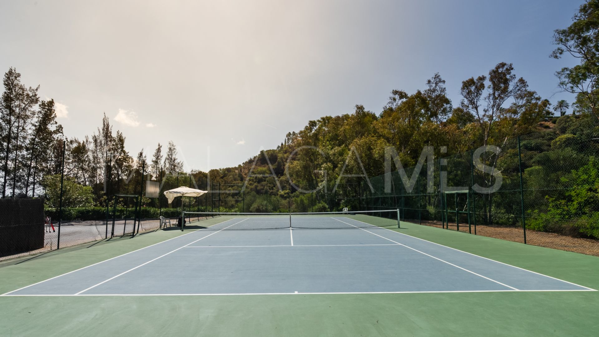 Buy apartamento in Benahavis de 3 bedrooms