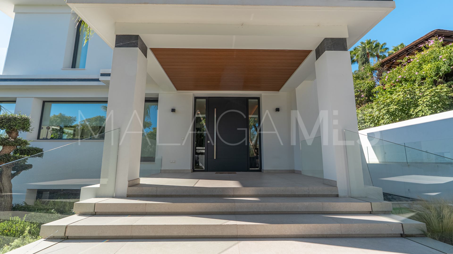 Villa for sale in Los Flamingos