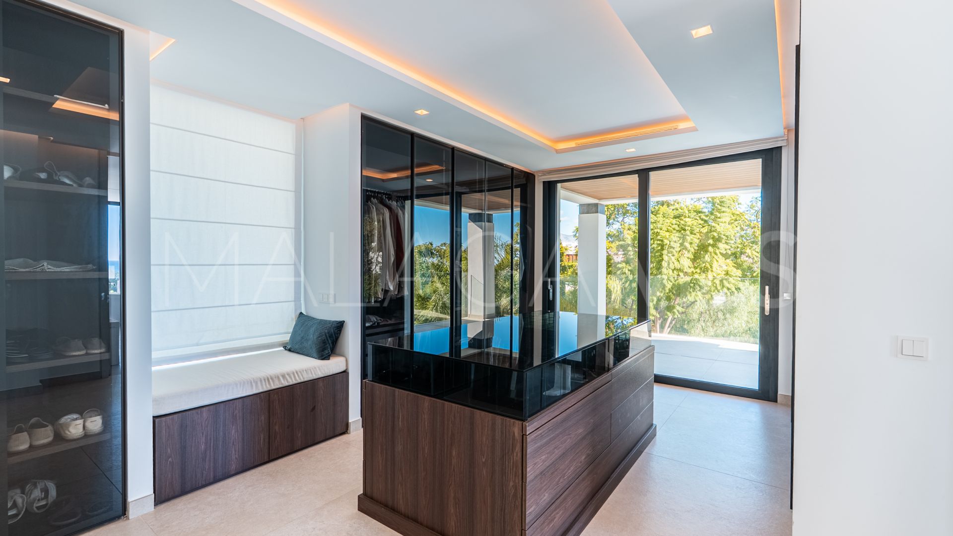 Villa for sale in Los Flamingos