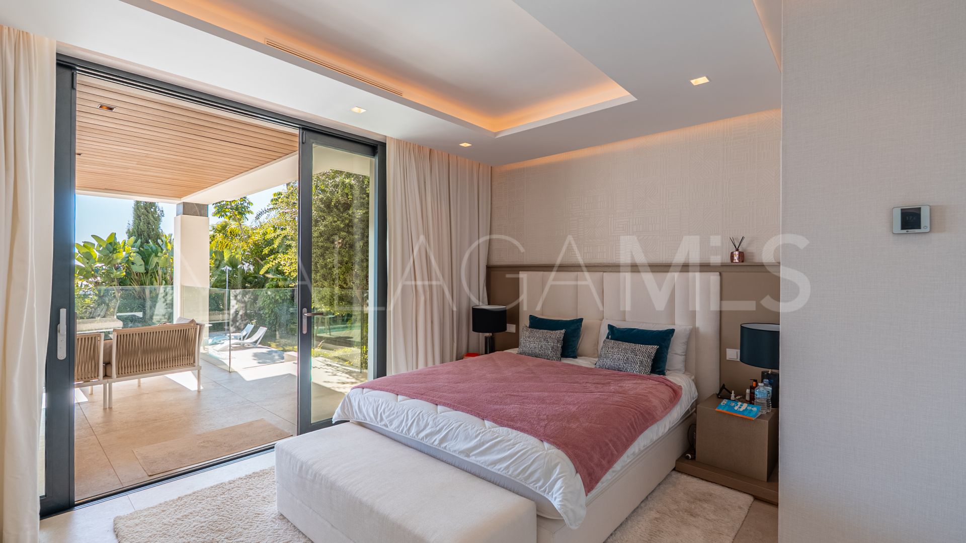 Villa for sale in Los Flamingos