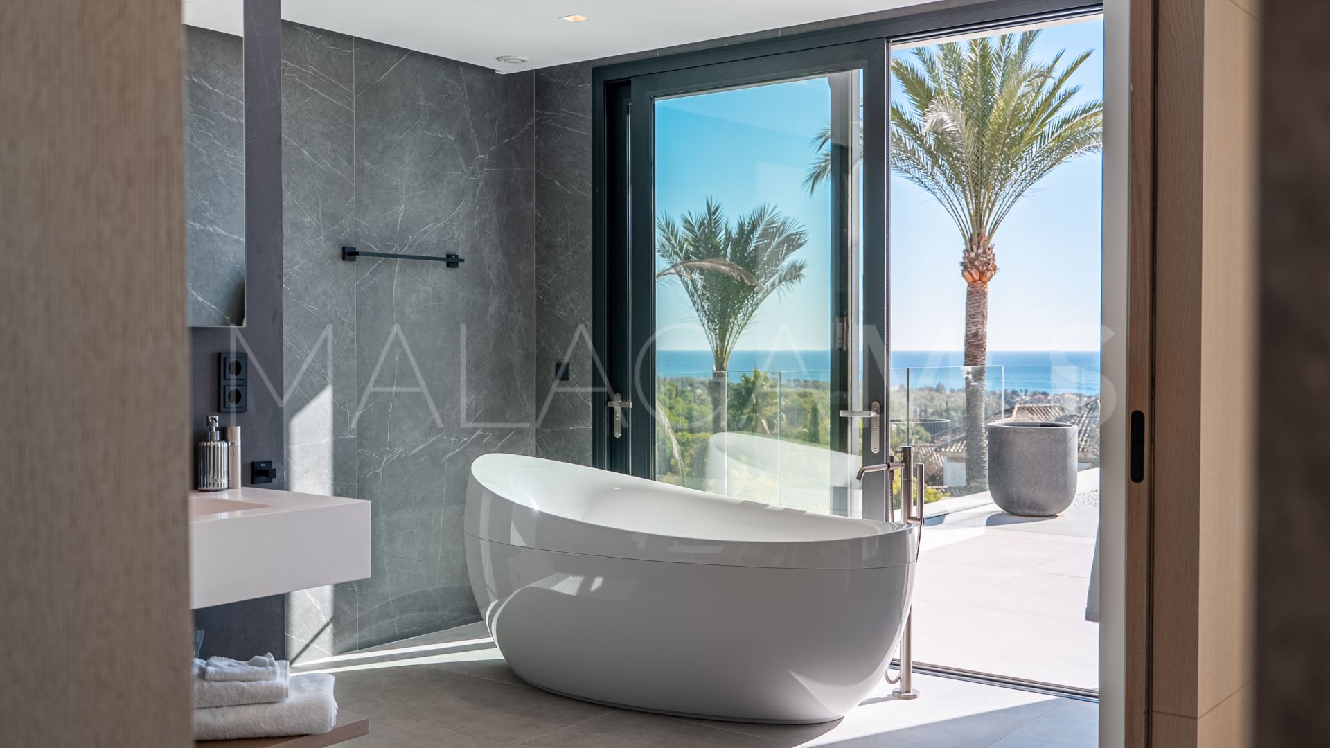 Villa for sale in Los Flamingos