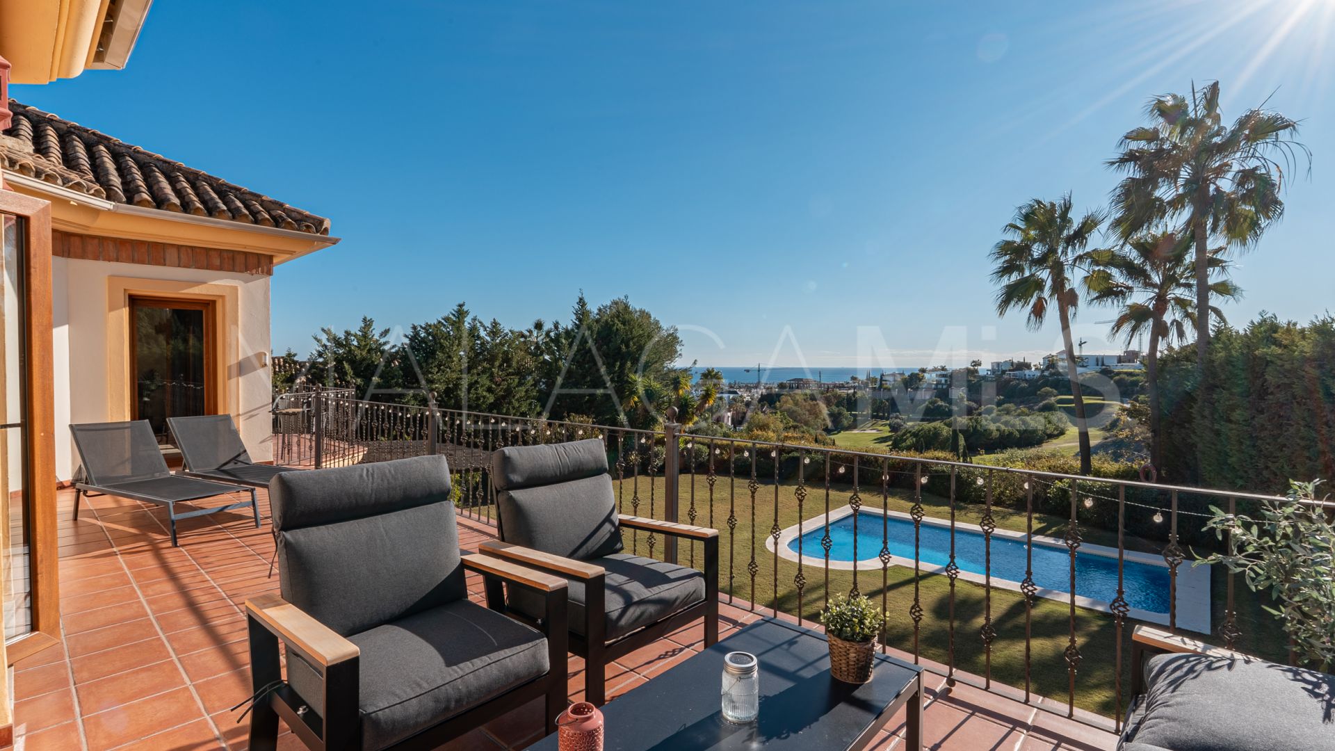 Se vende villa with 5 bedrooms in Los Flamingos