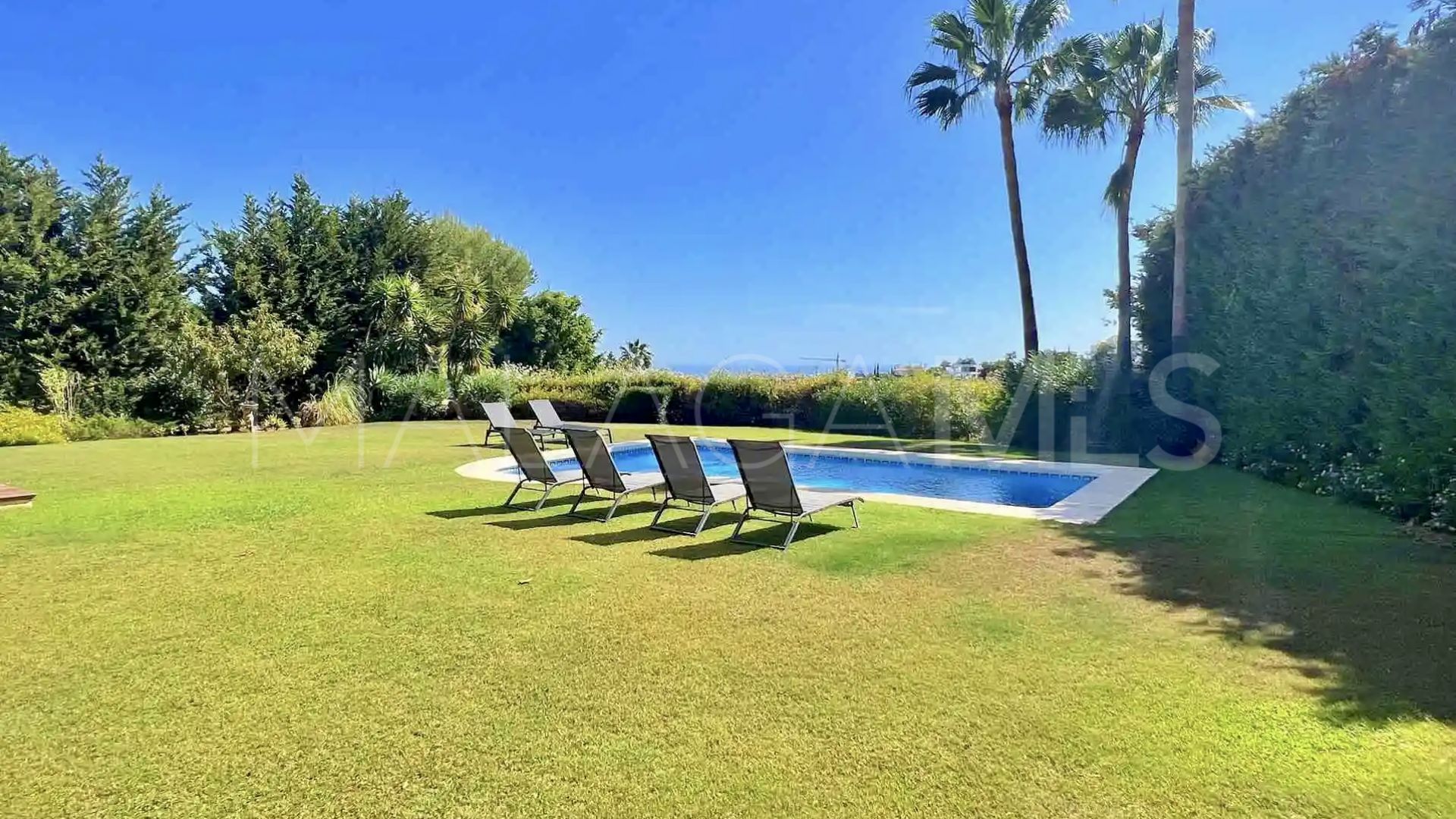 Villa for sale in Los Flamingos