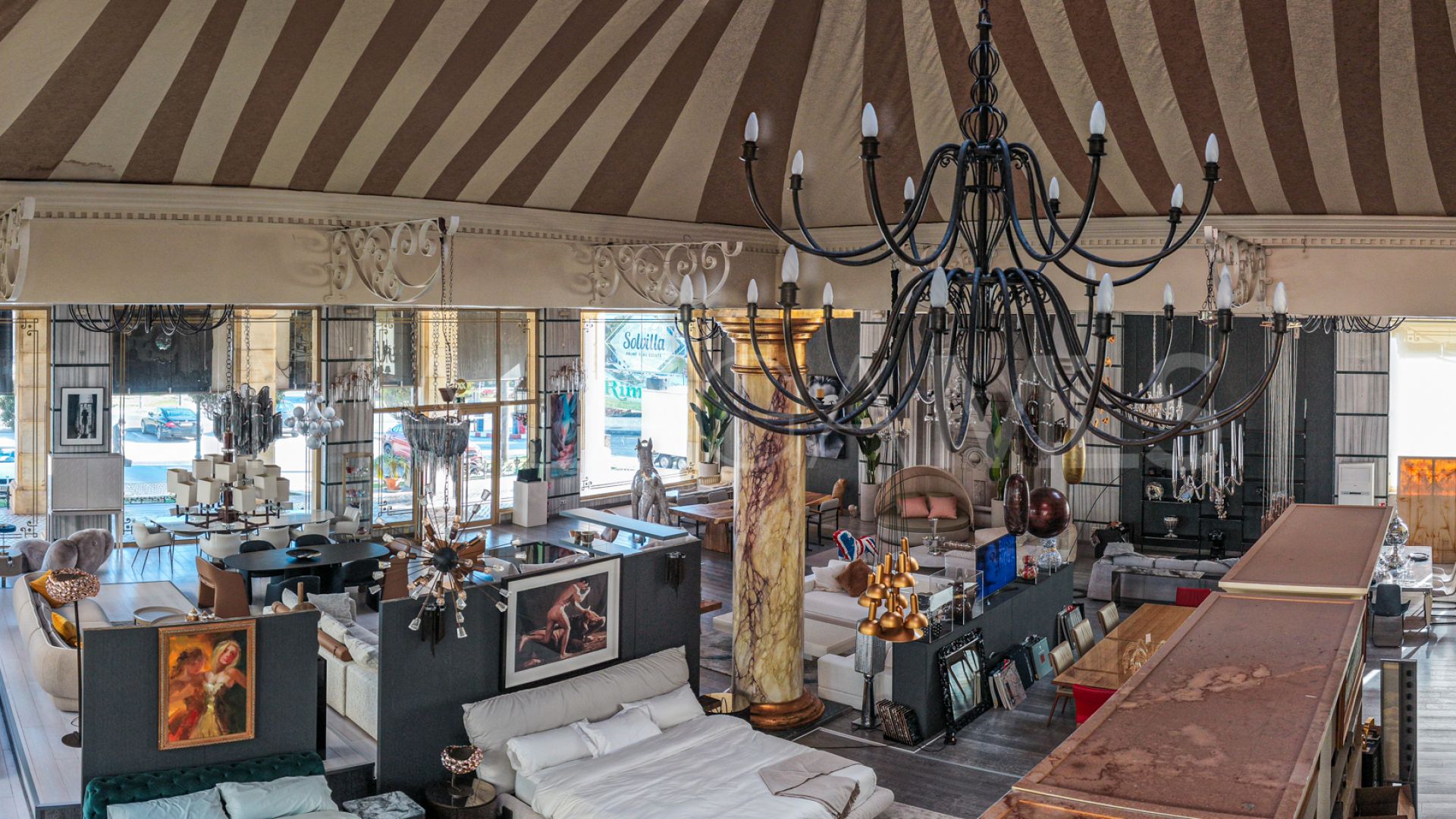 Marbella - Puerto Banus commercial premises for sale