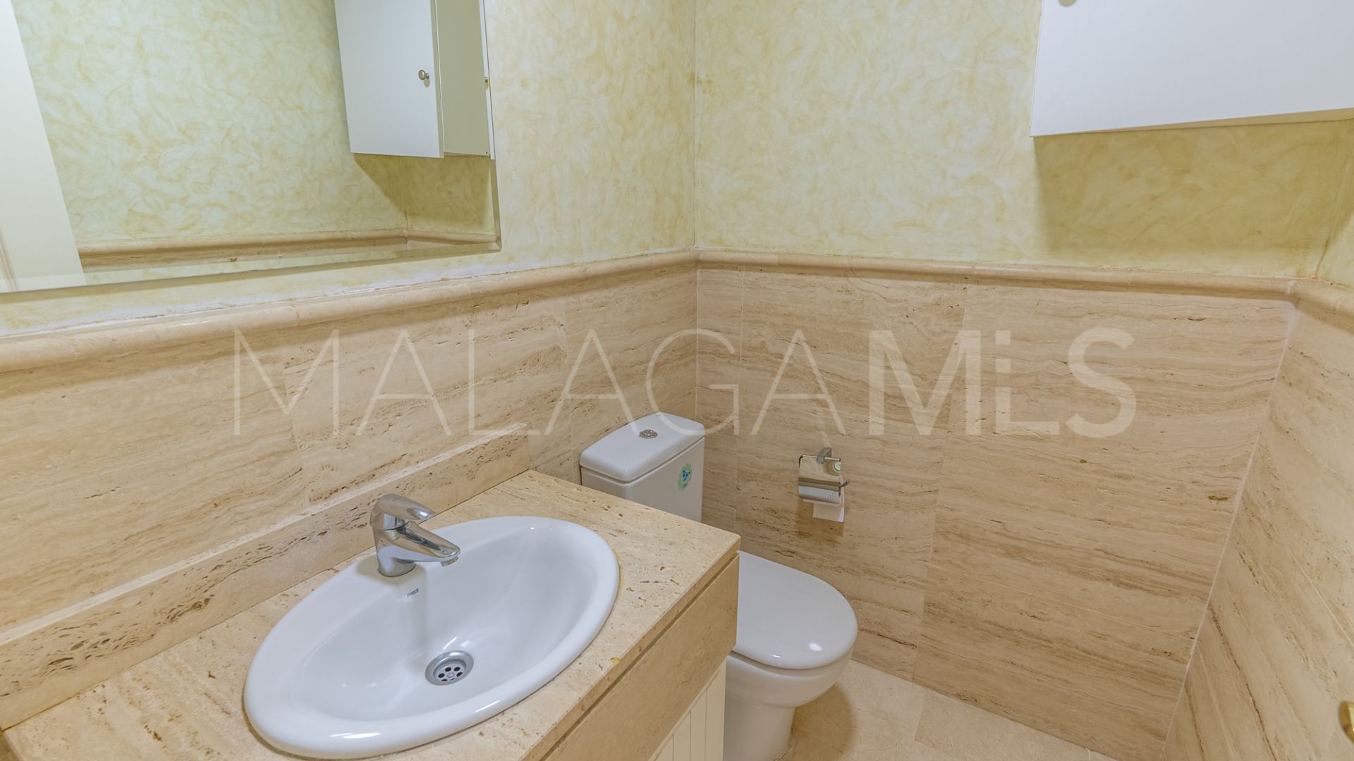 Radhus for sale in Monte Biarritz