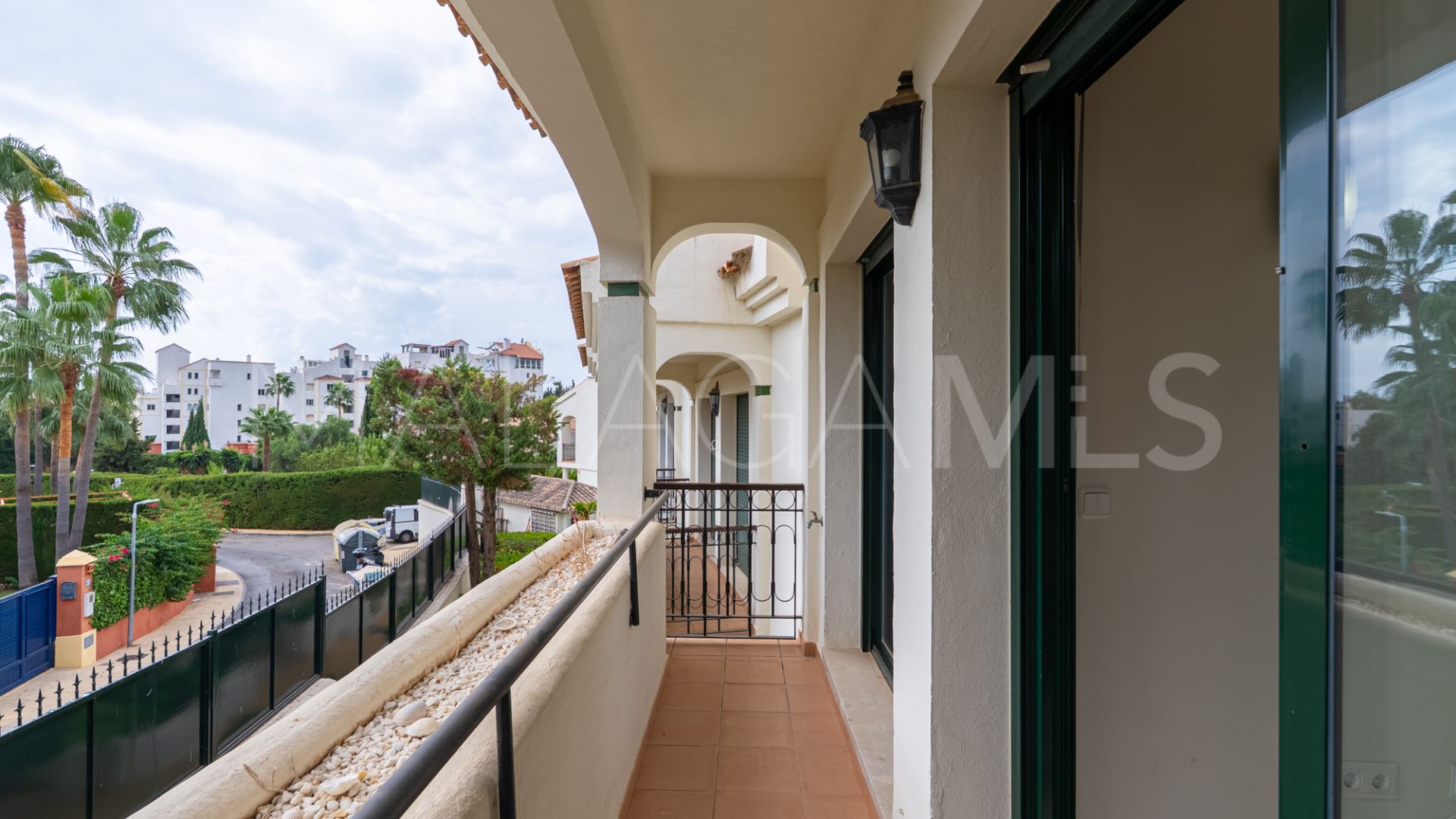 Radhus for sale in Monte Biarritz