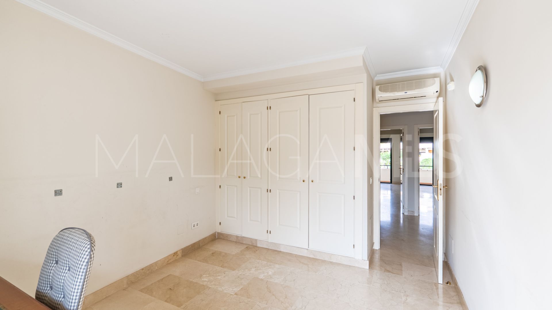 Radhus for sale in Monte Biarritz