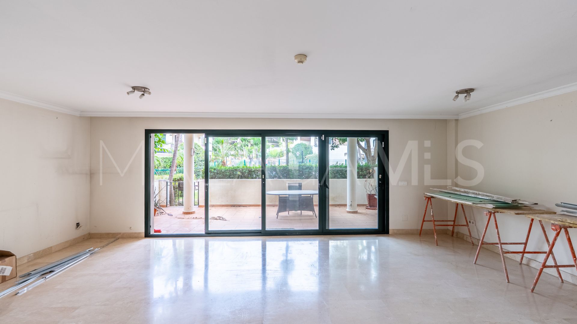Radhus for sale in Monte Biarritz