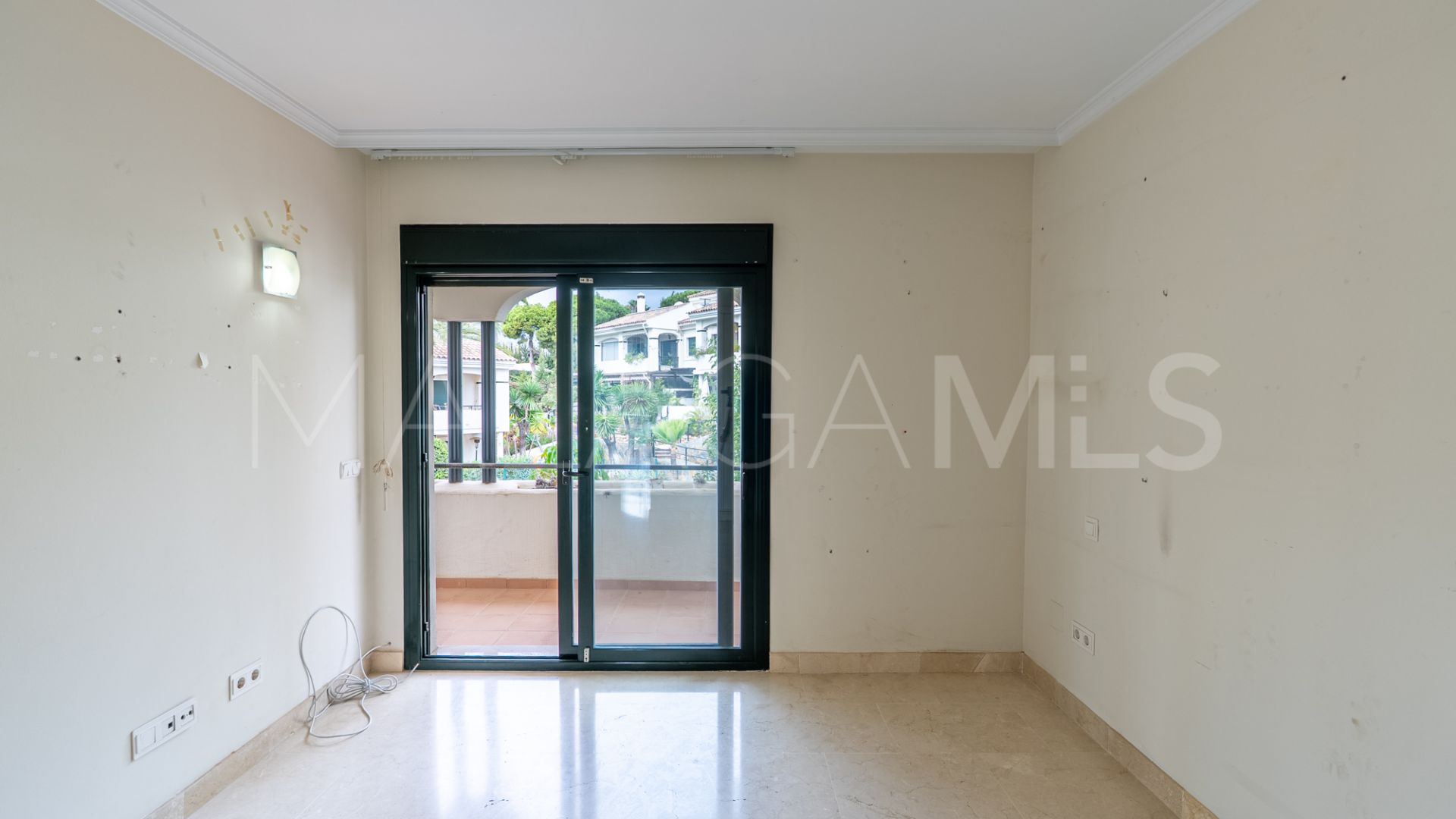 Radhus for sale in Monte Biarritz