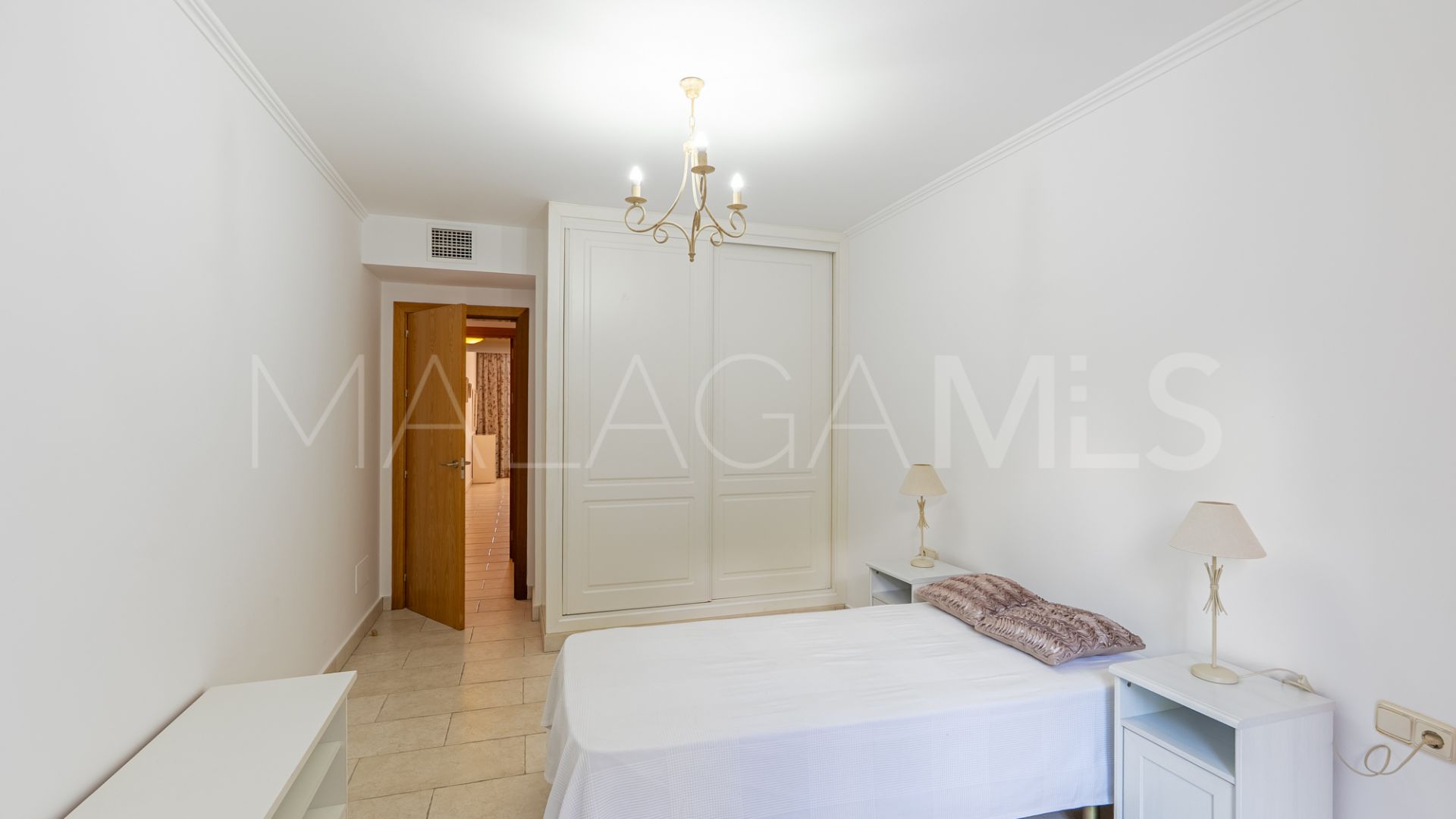 For sale Benahavis 2 bedrooms apartment