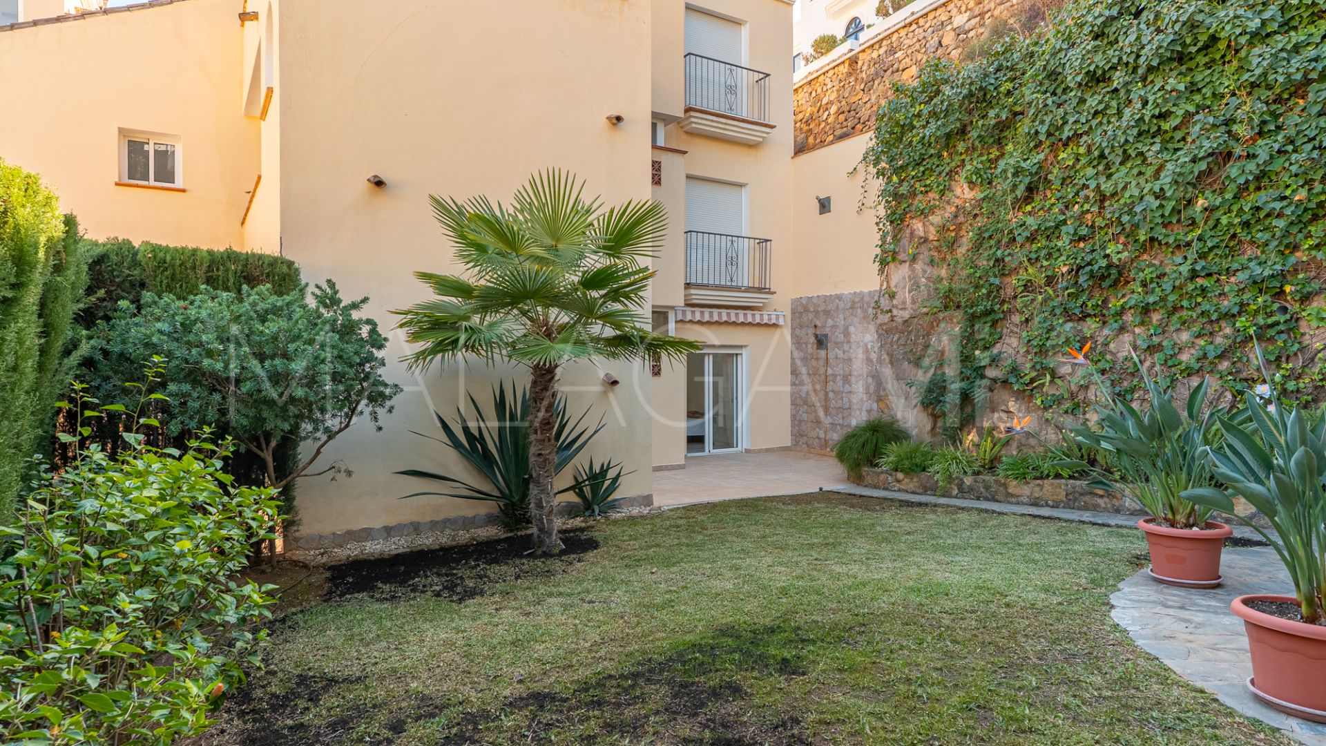For sale Benahavis 2 bedrooms apartment
