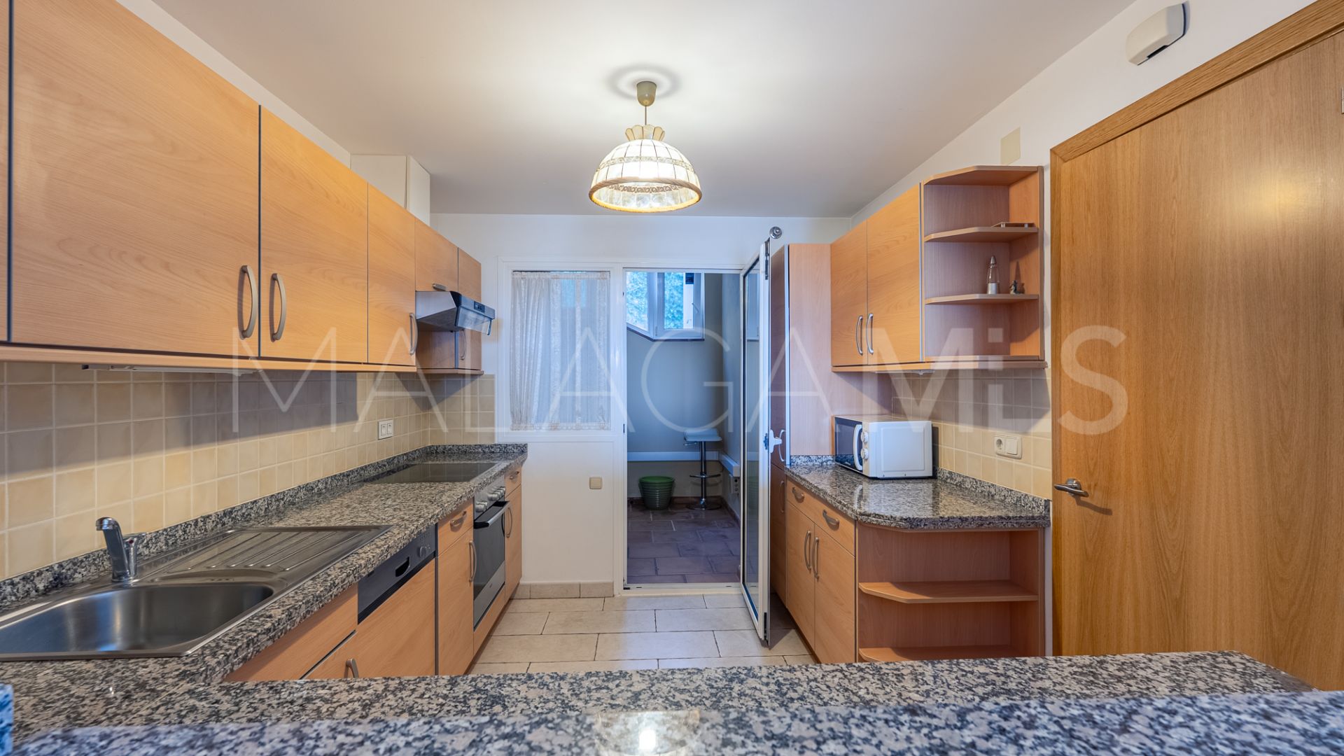 For sale Benahavis 2 bedrooms apartment