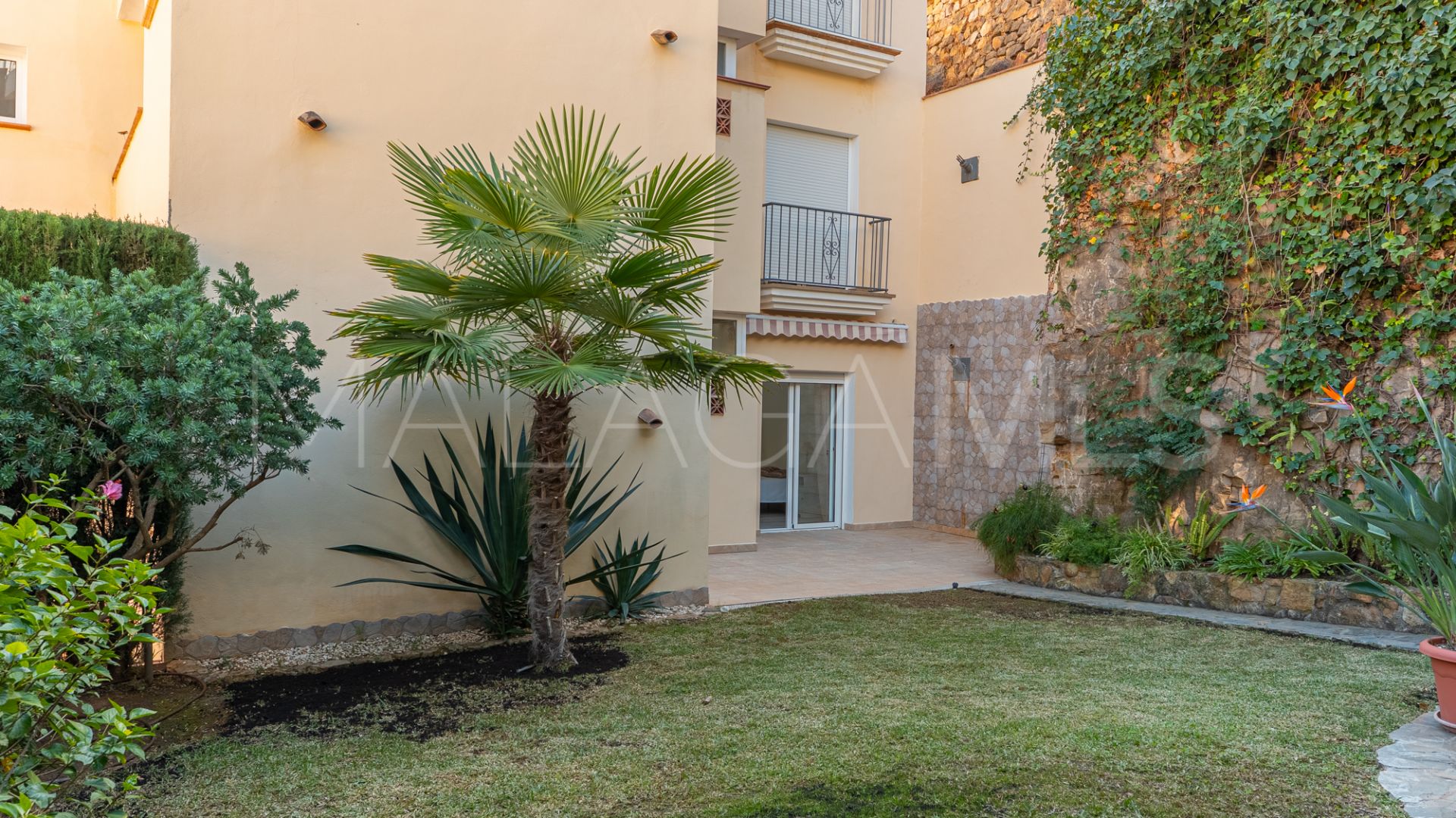 For sale Benahavis 2 bedrooms apartment