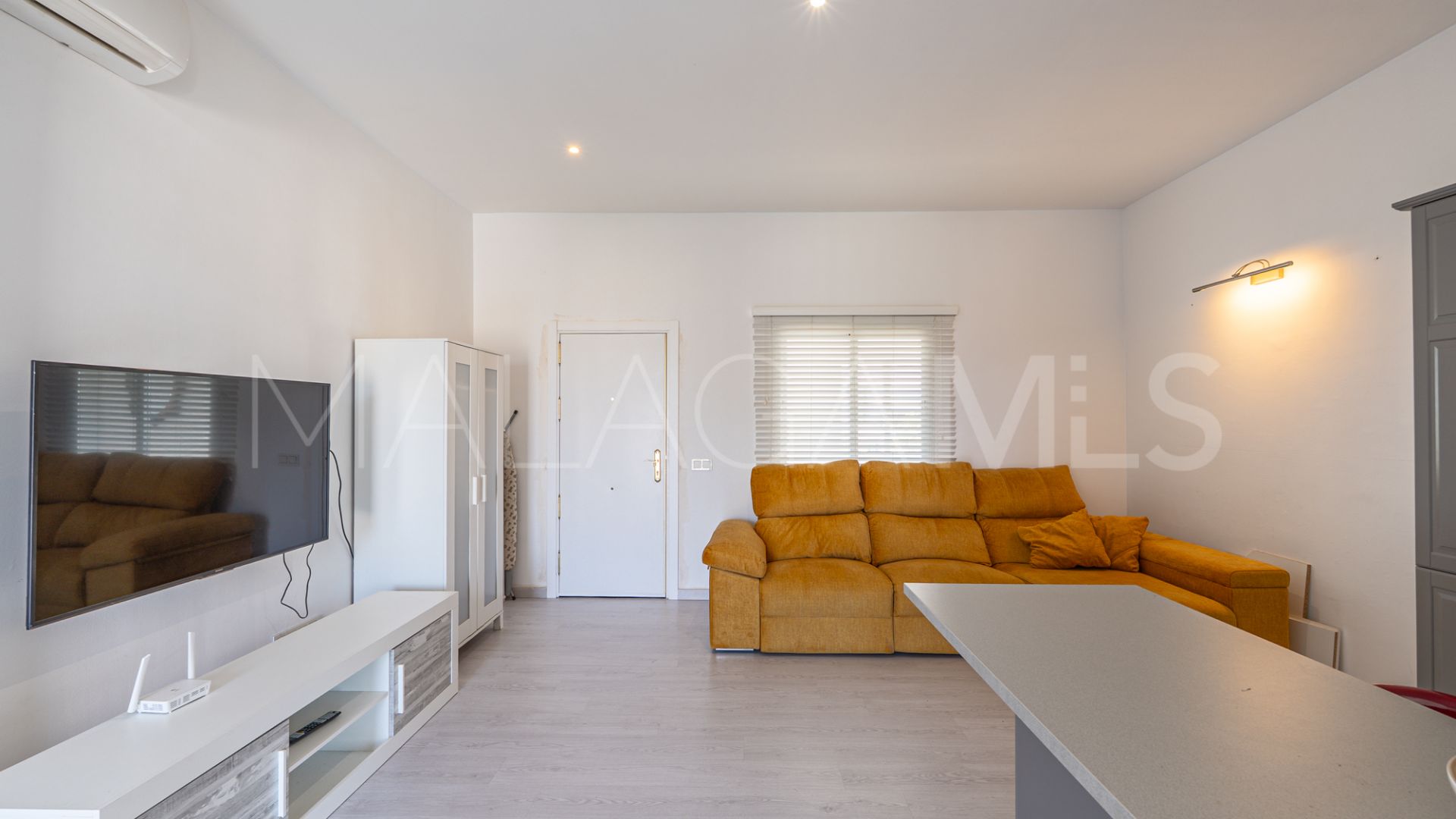 Studio for sale in Benavista