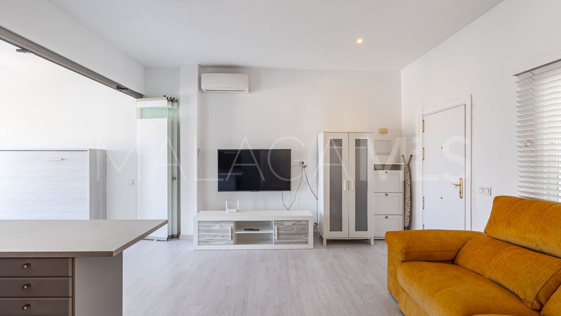 Studio for sale in Benavista