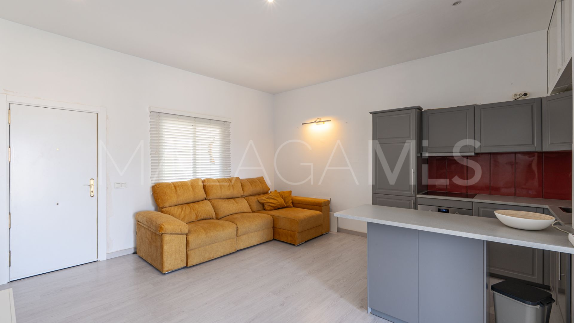 Studio for sale in Benavista