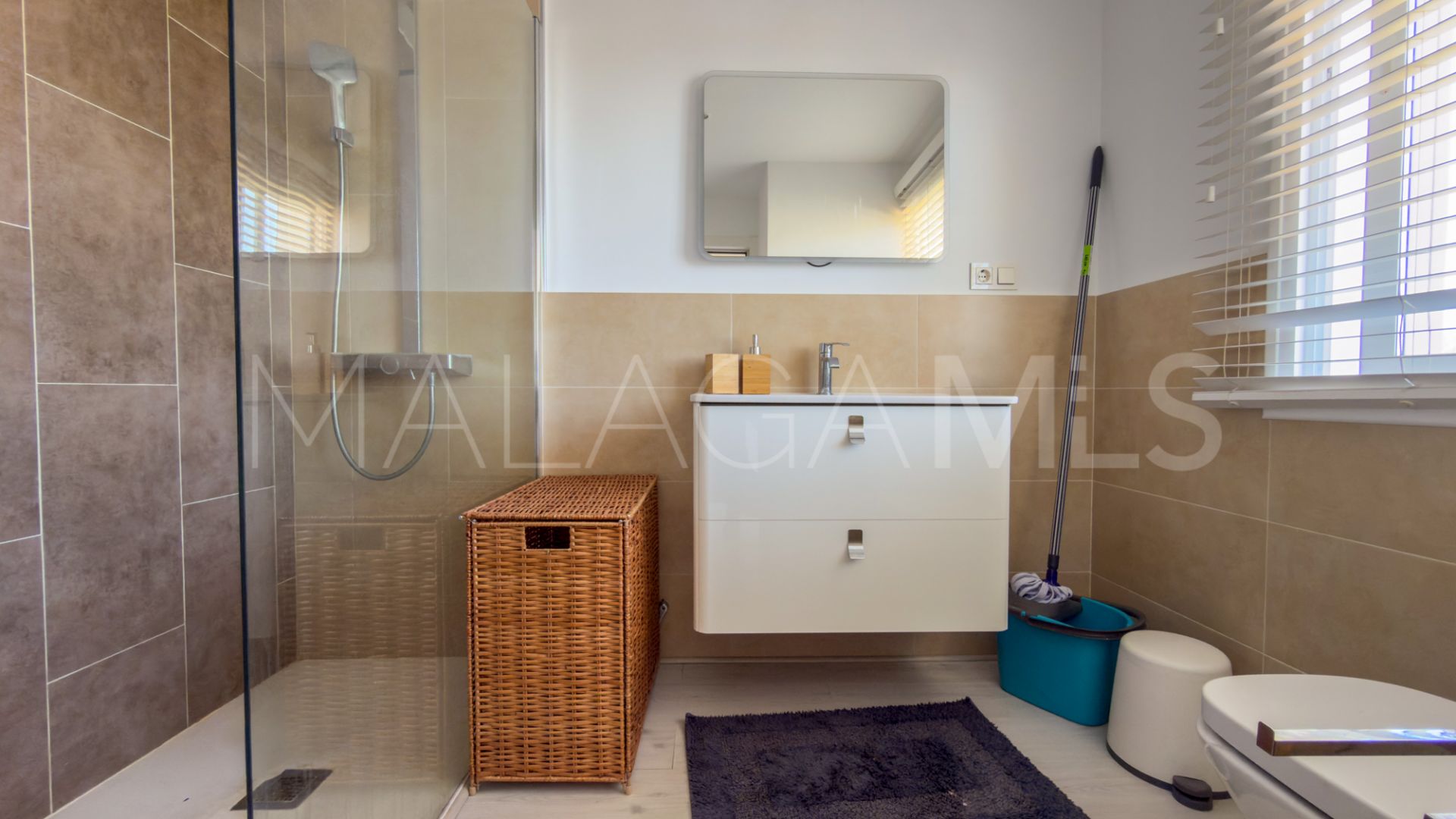 Studio for sale in Benavista