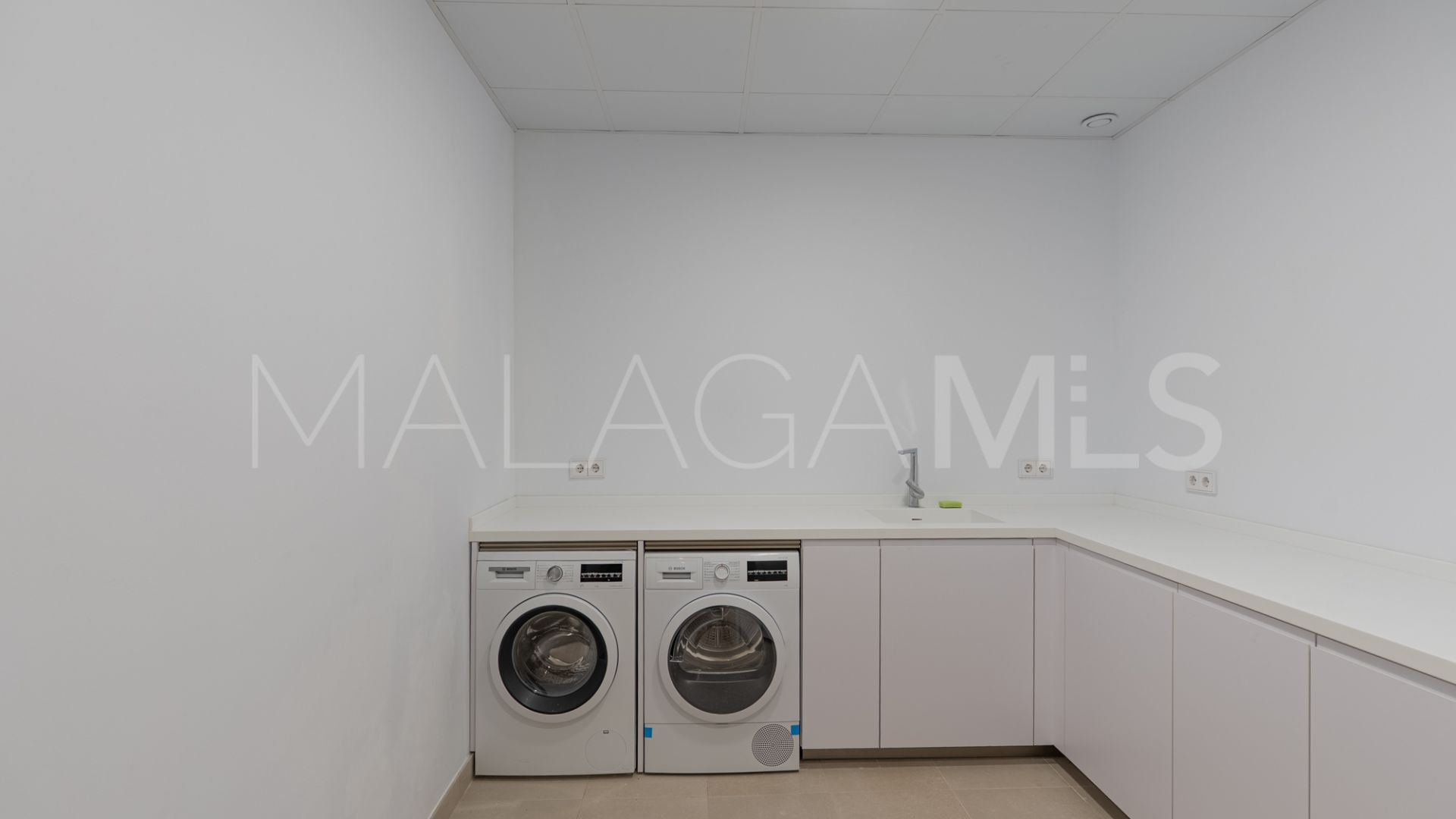 Villa for sale in La Fuente