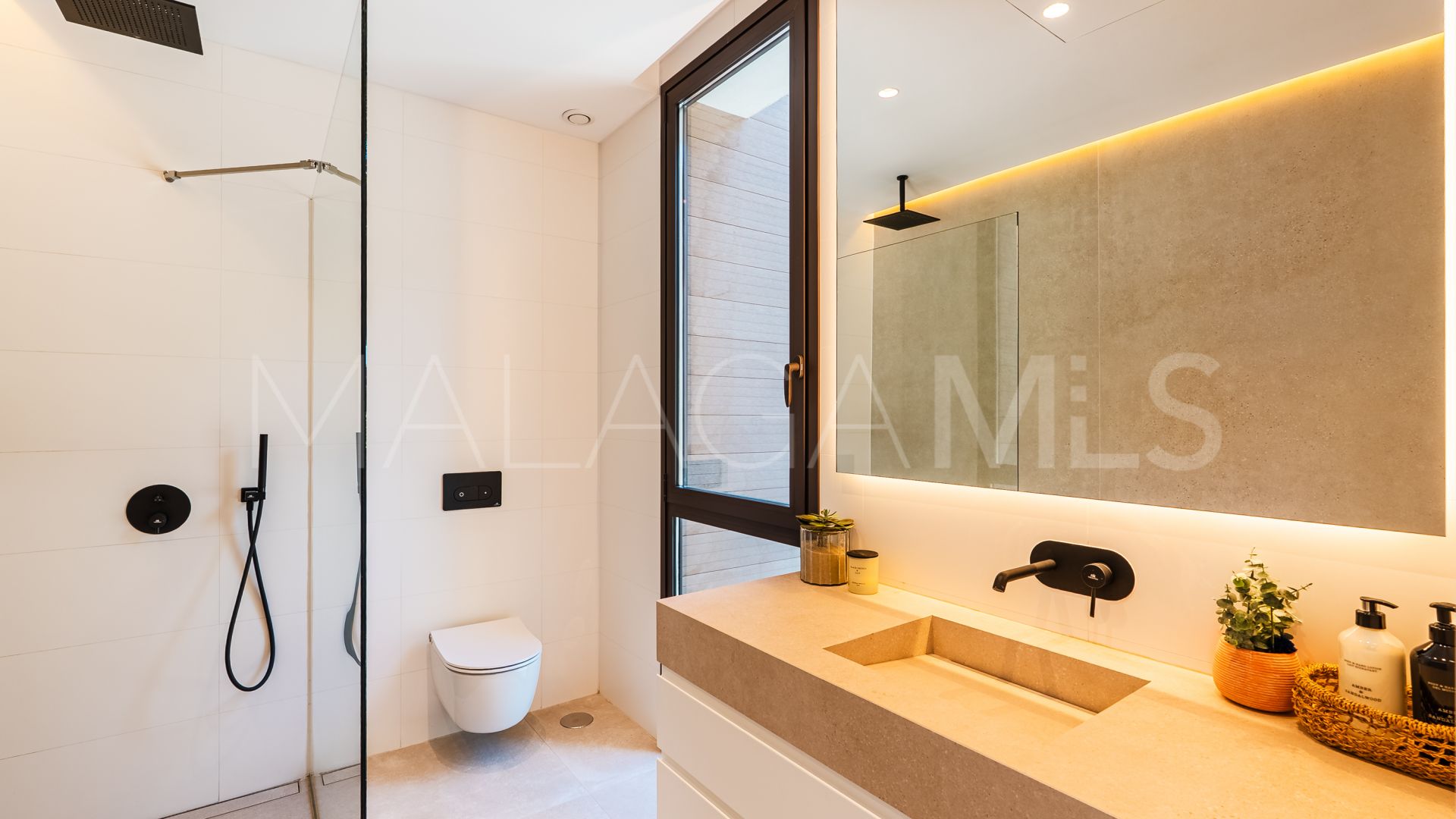 Villa for sale in La Fuente