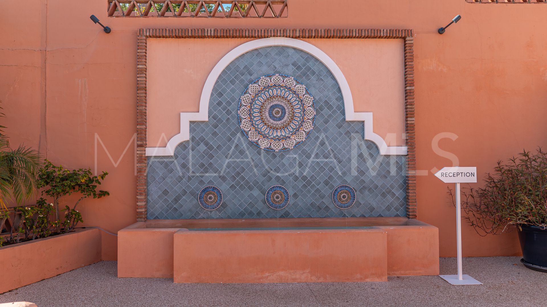 Altos del Paraiso apartment for sale