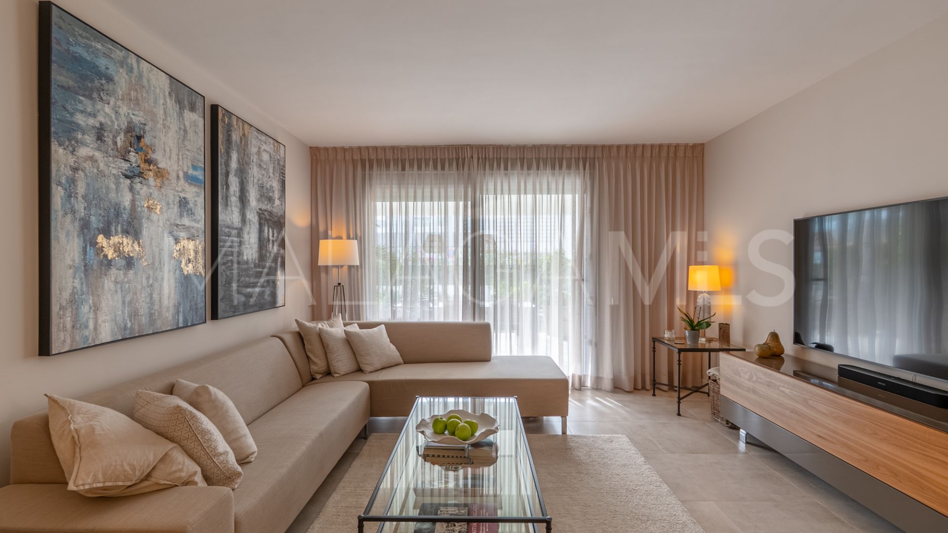 Ground floor apartment for sale in Estepona East