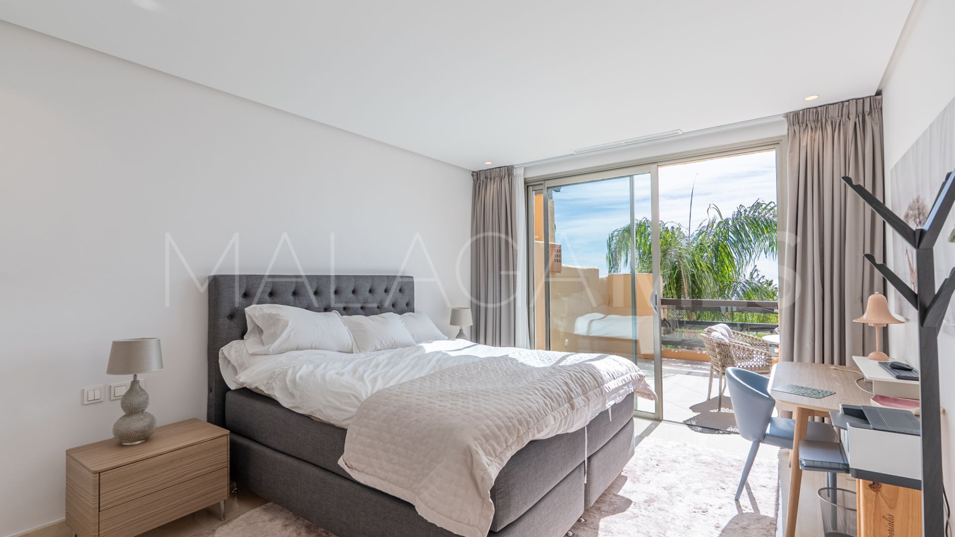 For sale penthouse with 2 bedrooms in Mansion Club