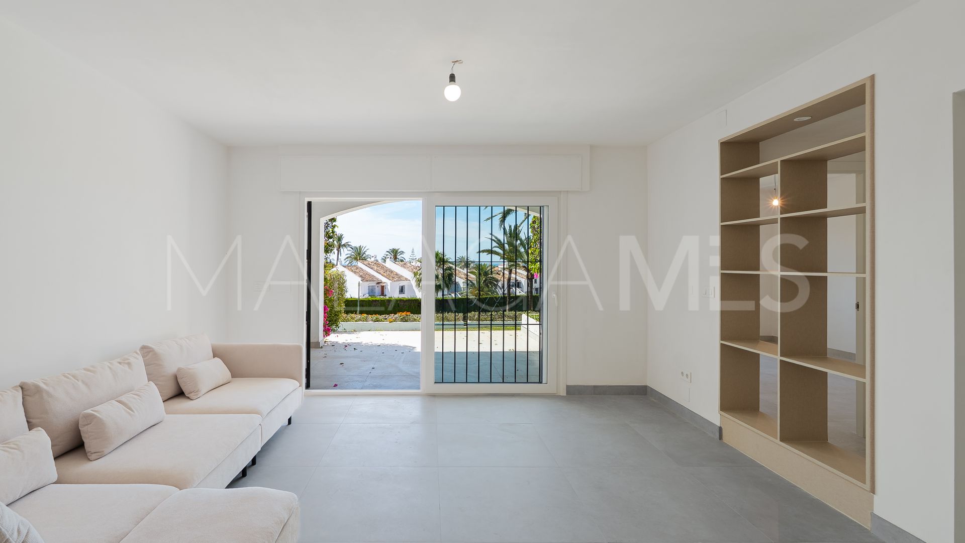 Erdgeschosswohnung for sale in Nueva Andalucia