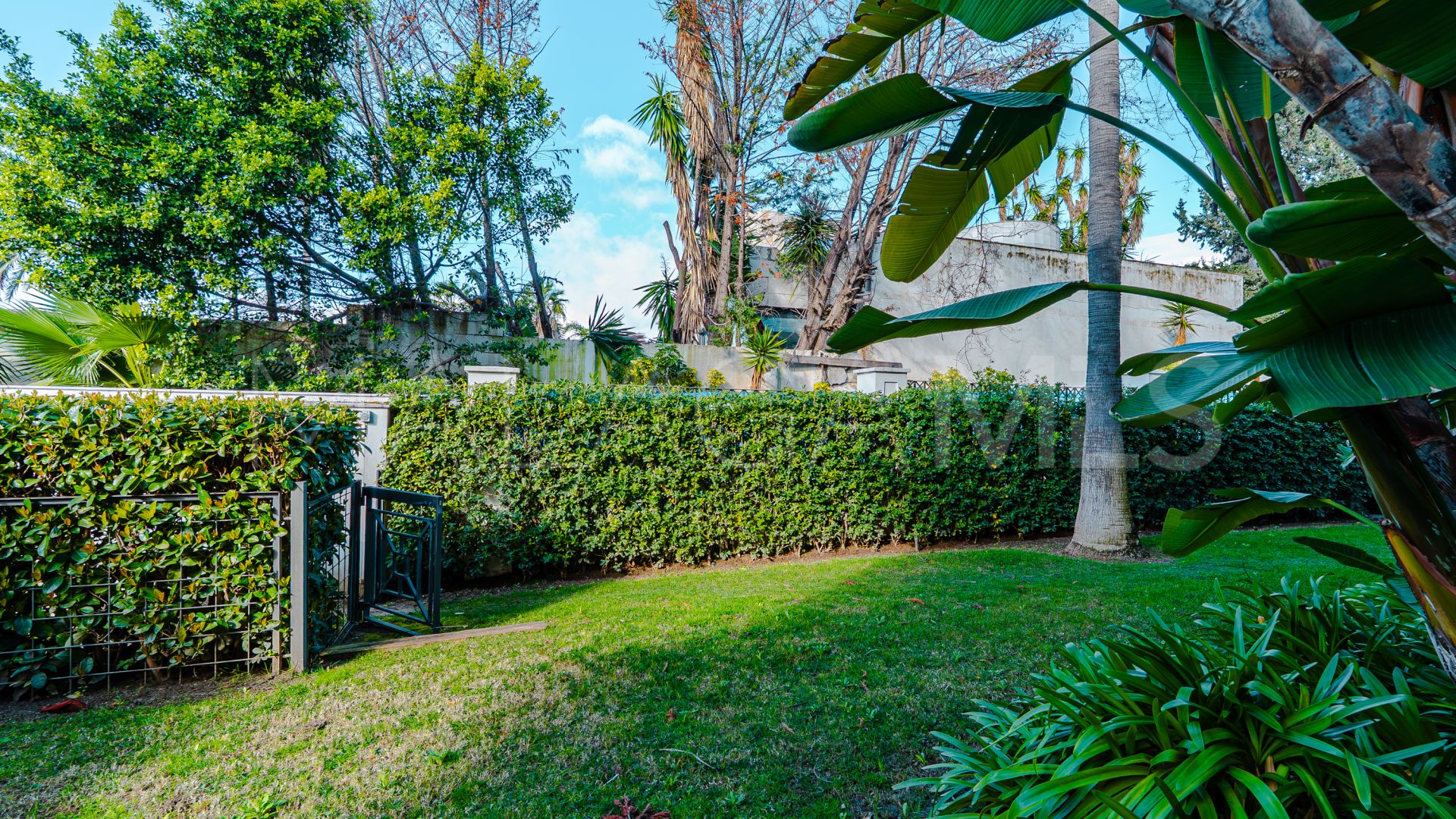 Lägenhet for sale in Doncella Beach