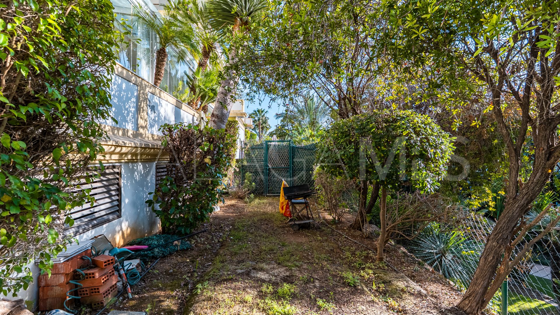 Erdgeschosswohnung for sale in Lomas del Rey