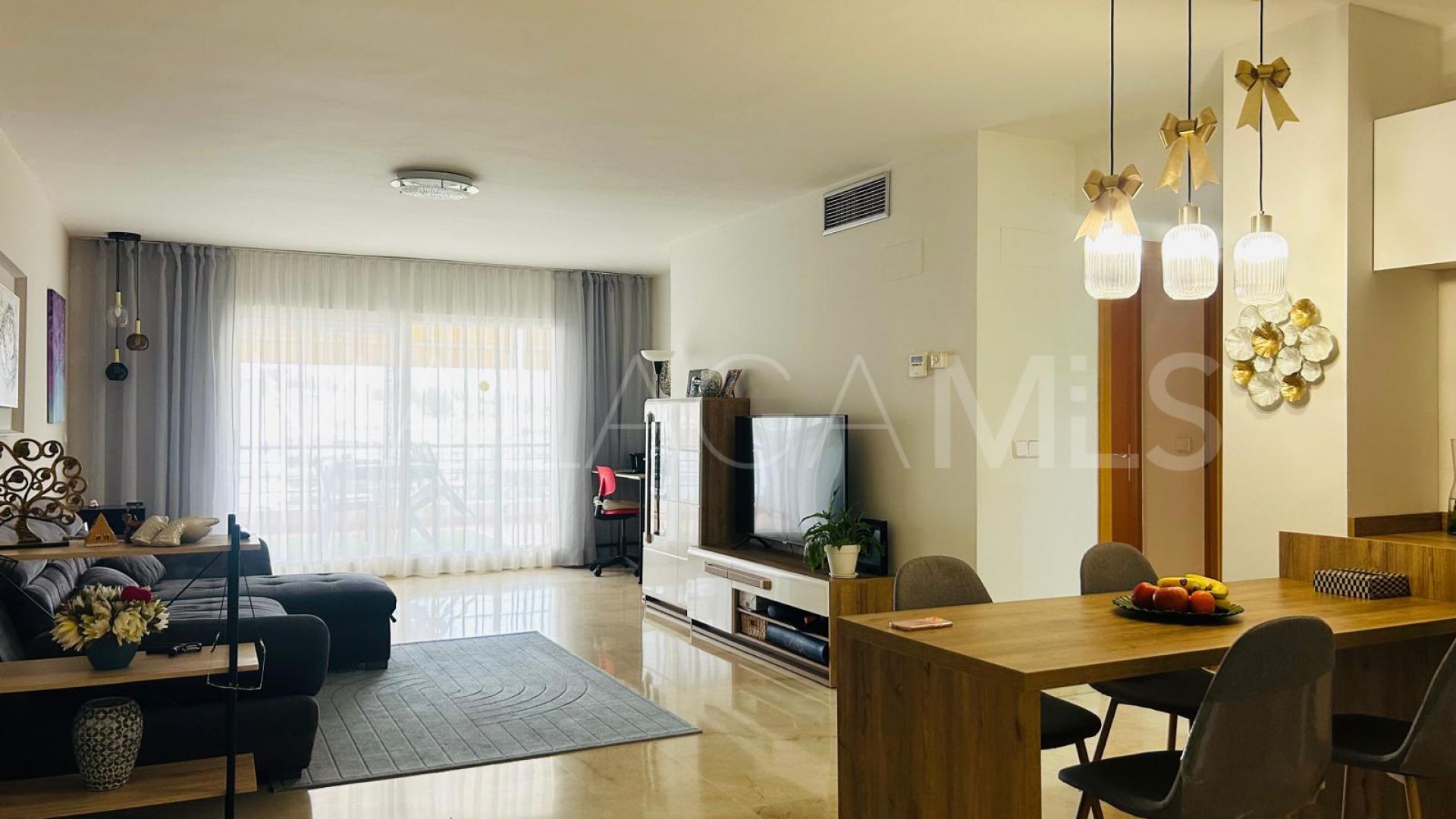 For sale penthouse in Guadalmina Alta