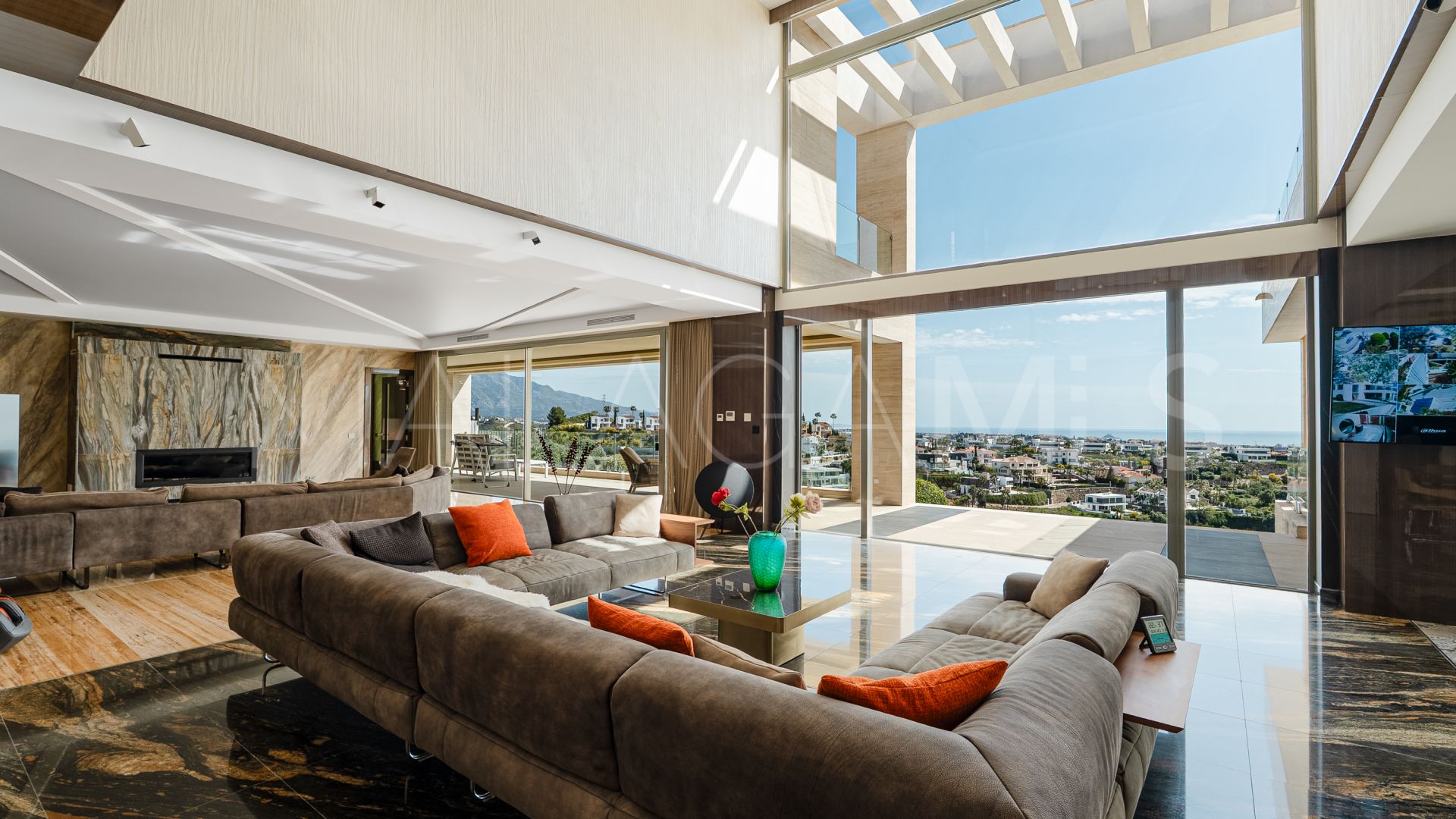 Villa for sale in Nueva Atalaya with 5 bedrooms