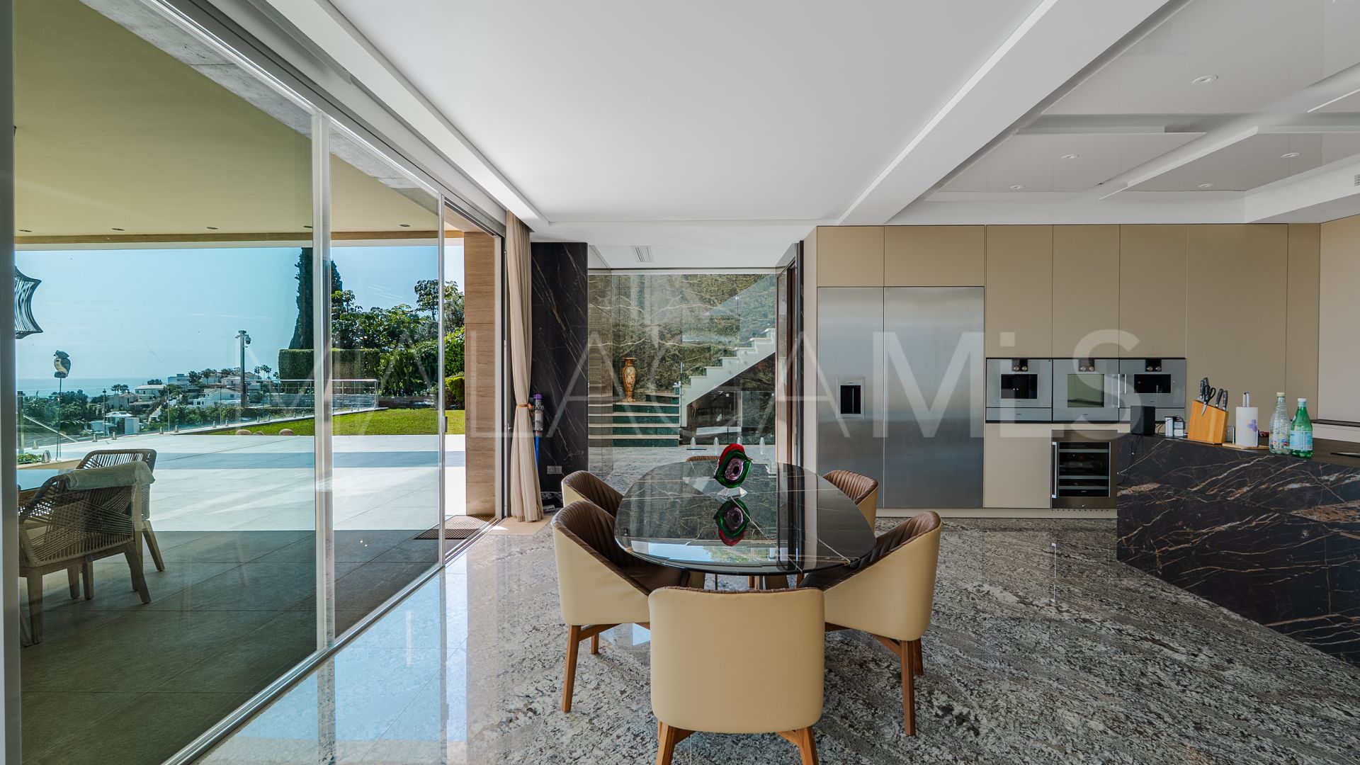 Villa for sale in Nueva Atalaya with 5 bedrooms