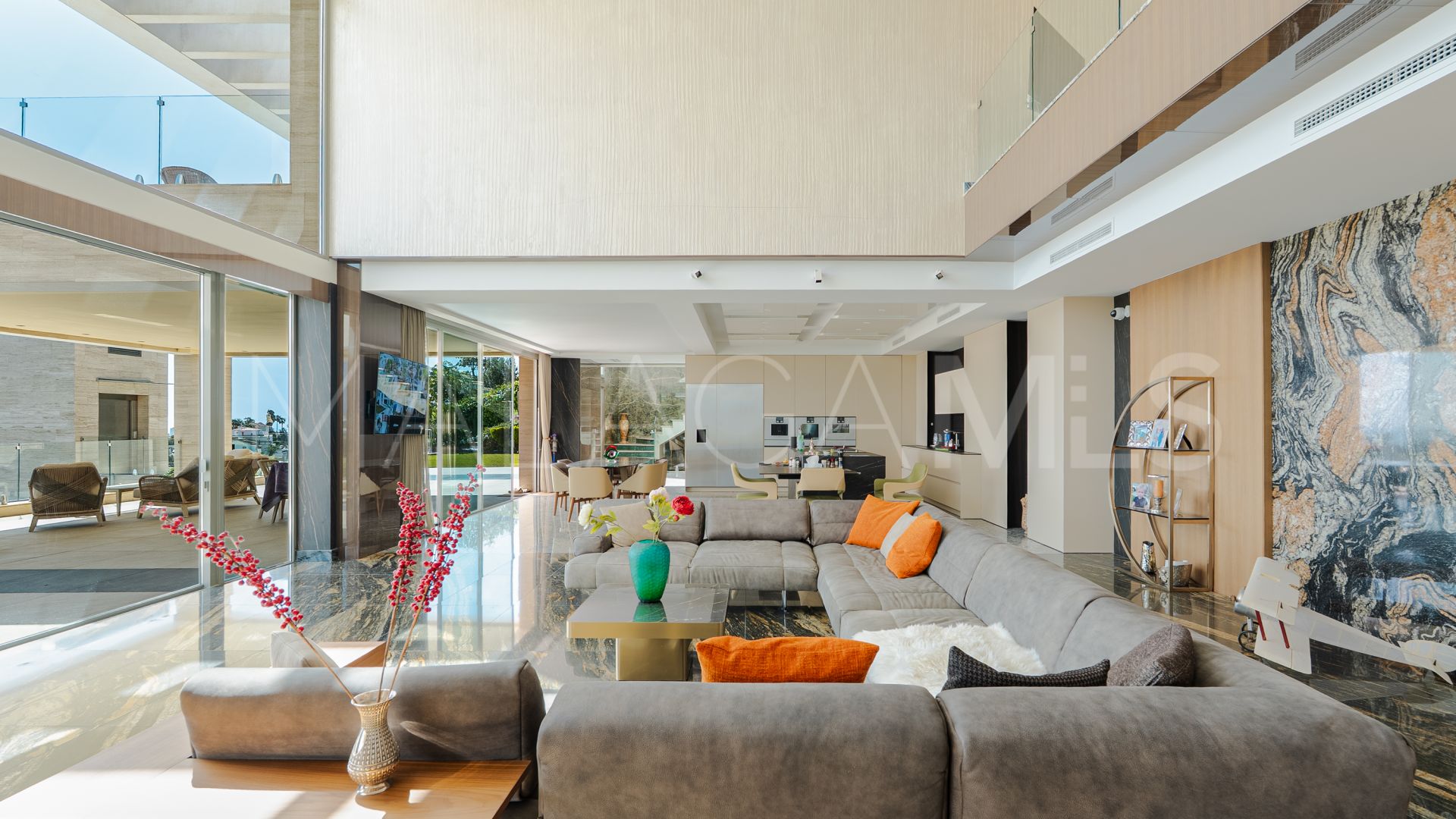 Villa for sale in Nueva Atalaya with 5 bedrooms