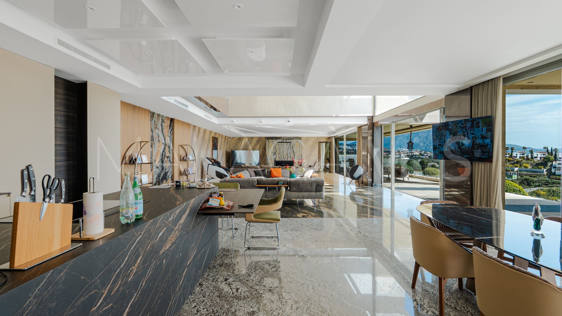 Villa for sale in Nueva Atalaya with 5 bedrooms