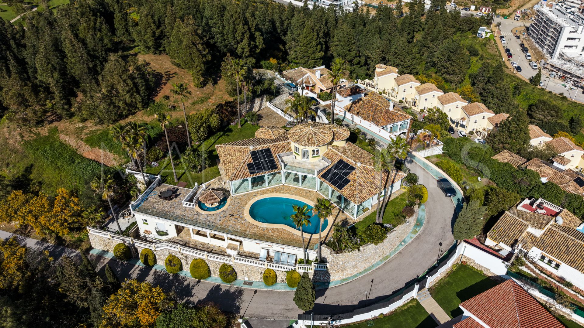 Villa for sale in El Chaparral