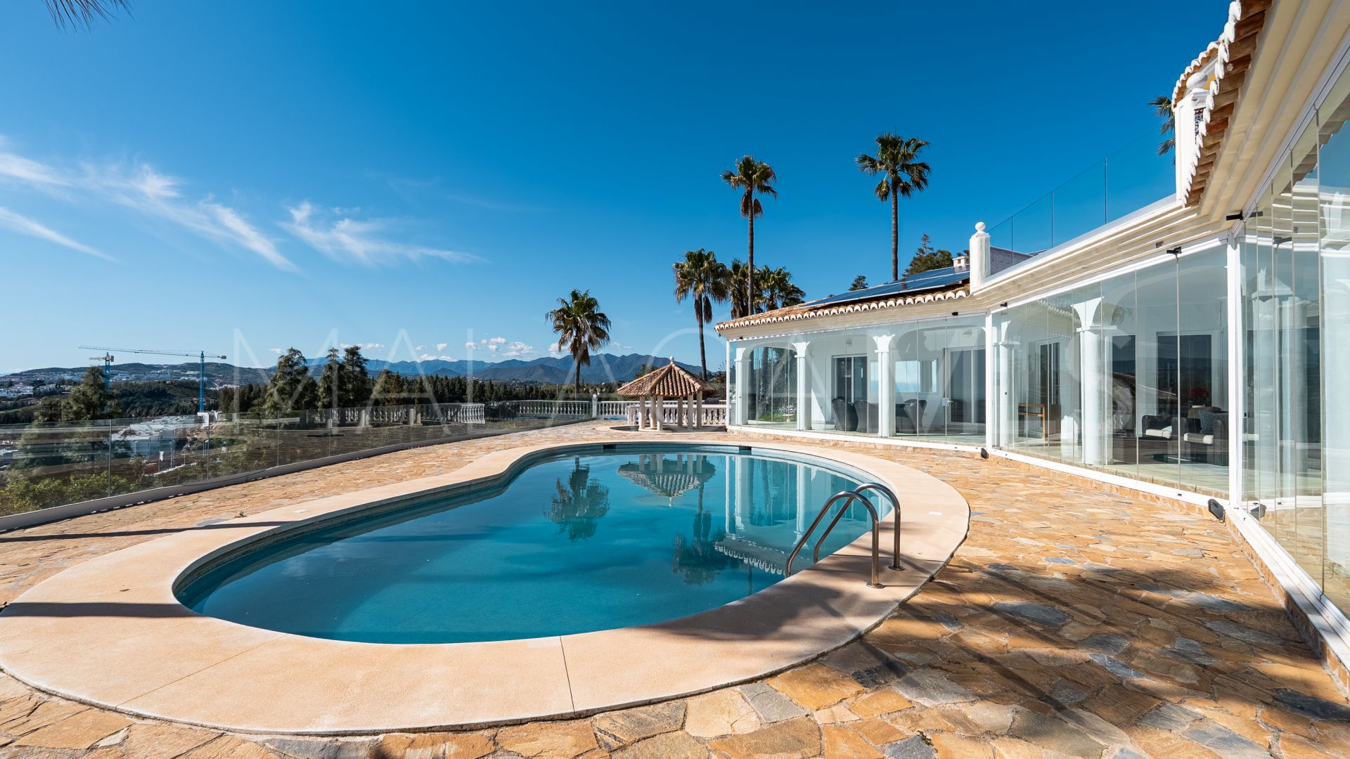 Villa for sale in El Chaparral