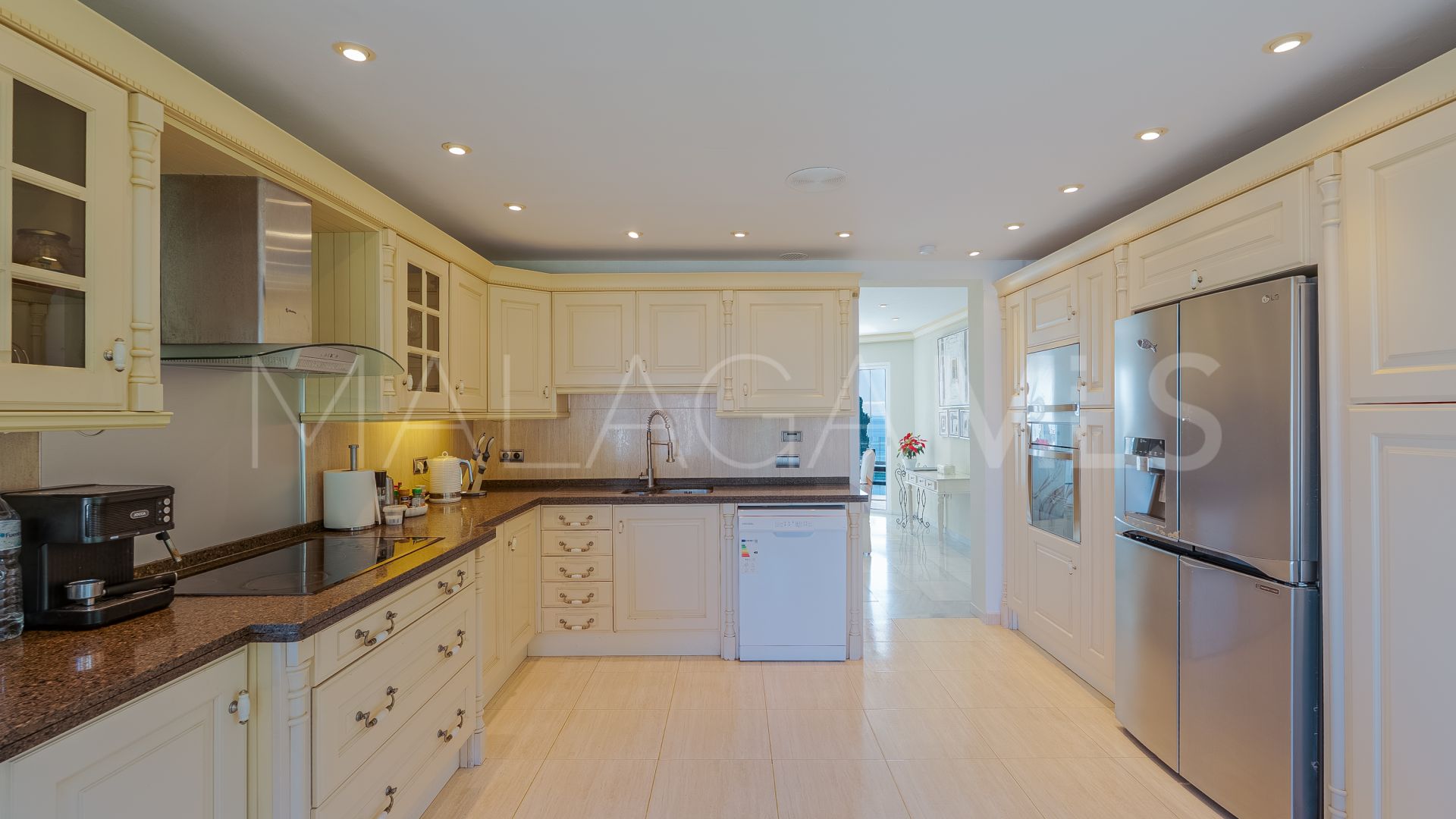 Villa for sale in El Chaparral