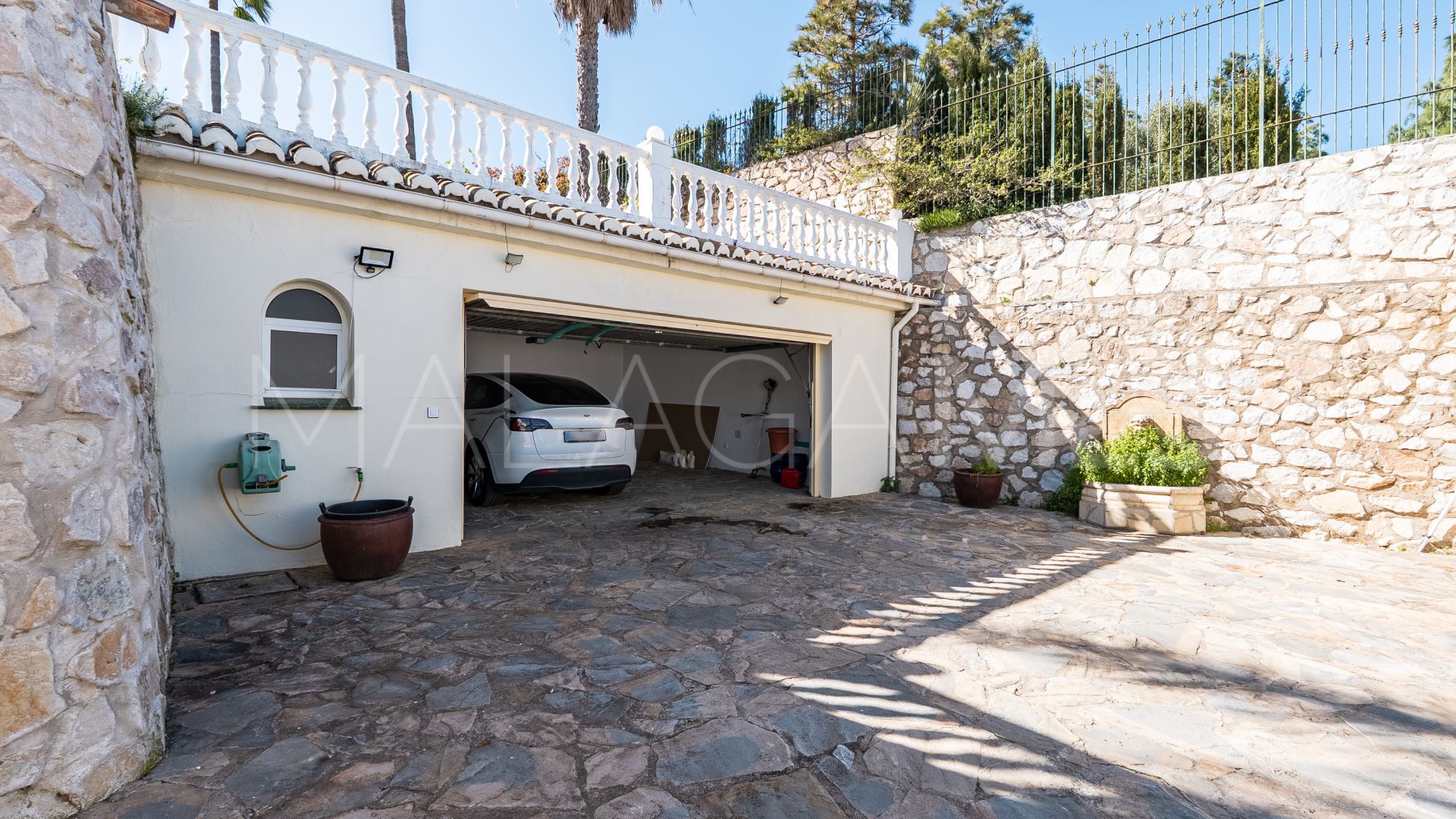 Villa for sale in El Chaparral