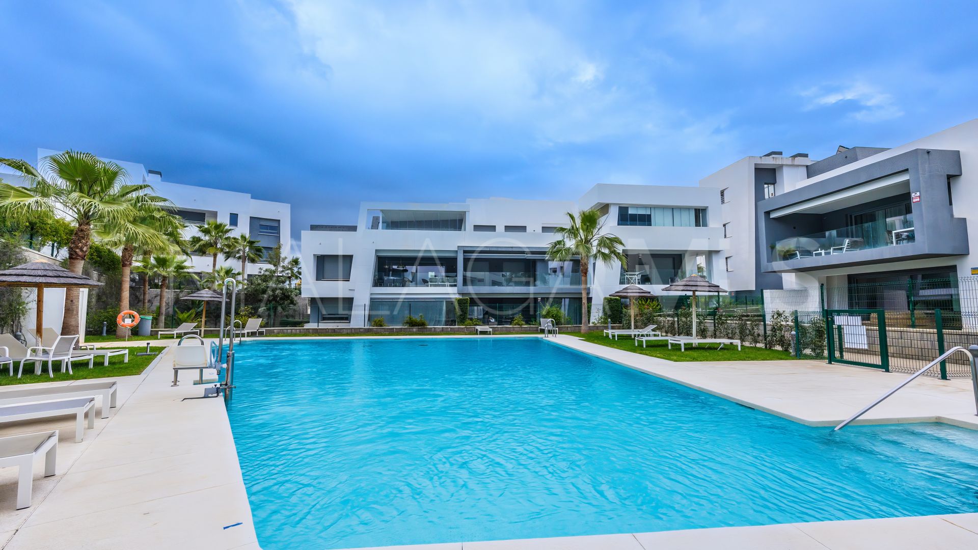 Wohnung for sale in Estepona